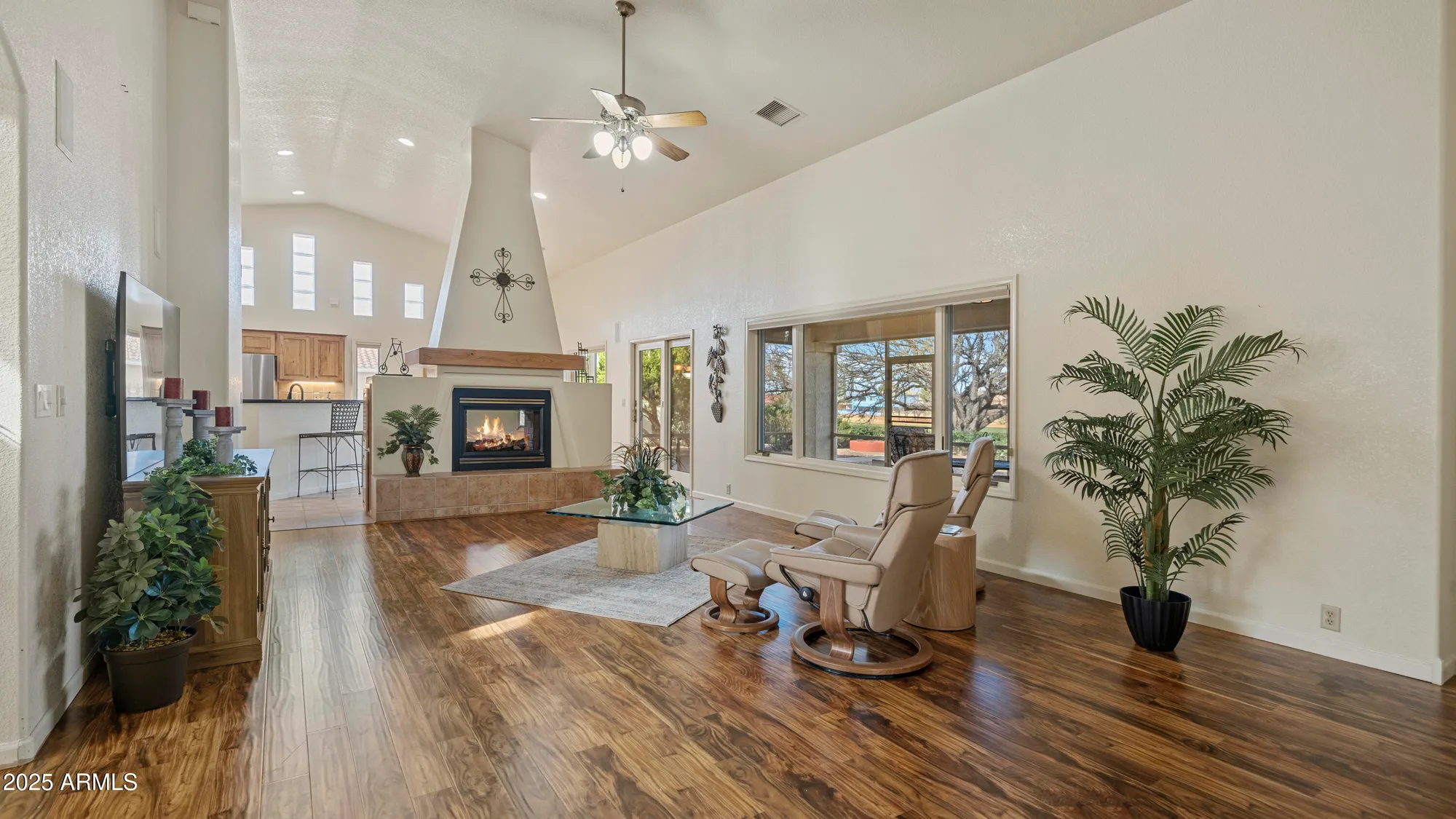 Property Slideshow image 3 of 56 | 3033 glenview dr, Sierra Vista, AZ, 85650