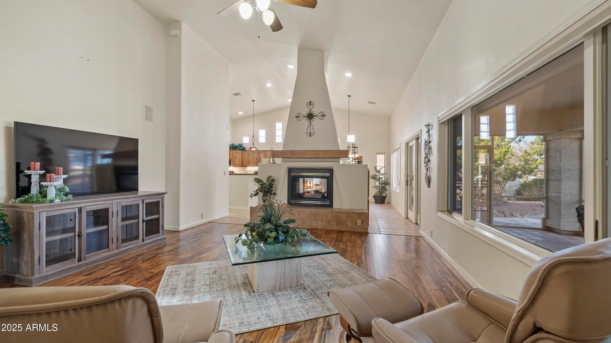 Property Slideshow image 17 of 56 | 3033 glenview dr, Sierra Vista, AZ, 85650