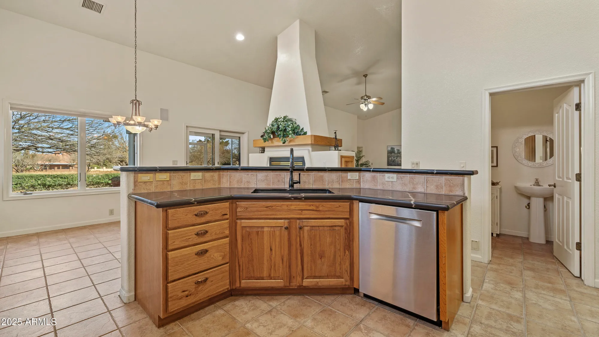 Property Slideshow image 23 of 56 | 3033 glenview dr, Sierra Vista, AZ, 85650