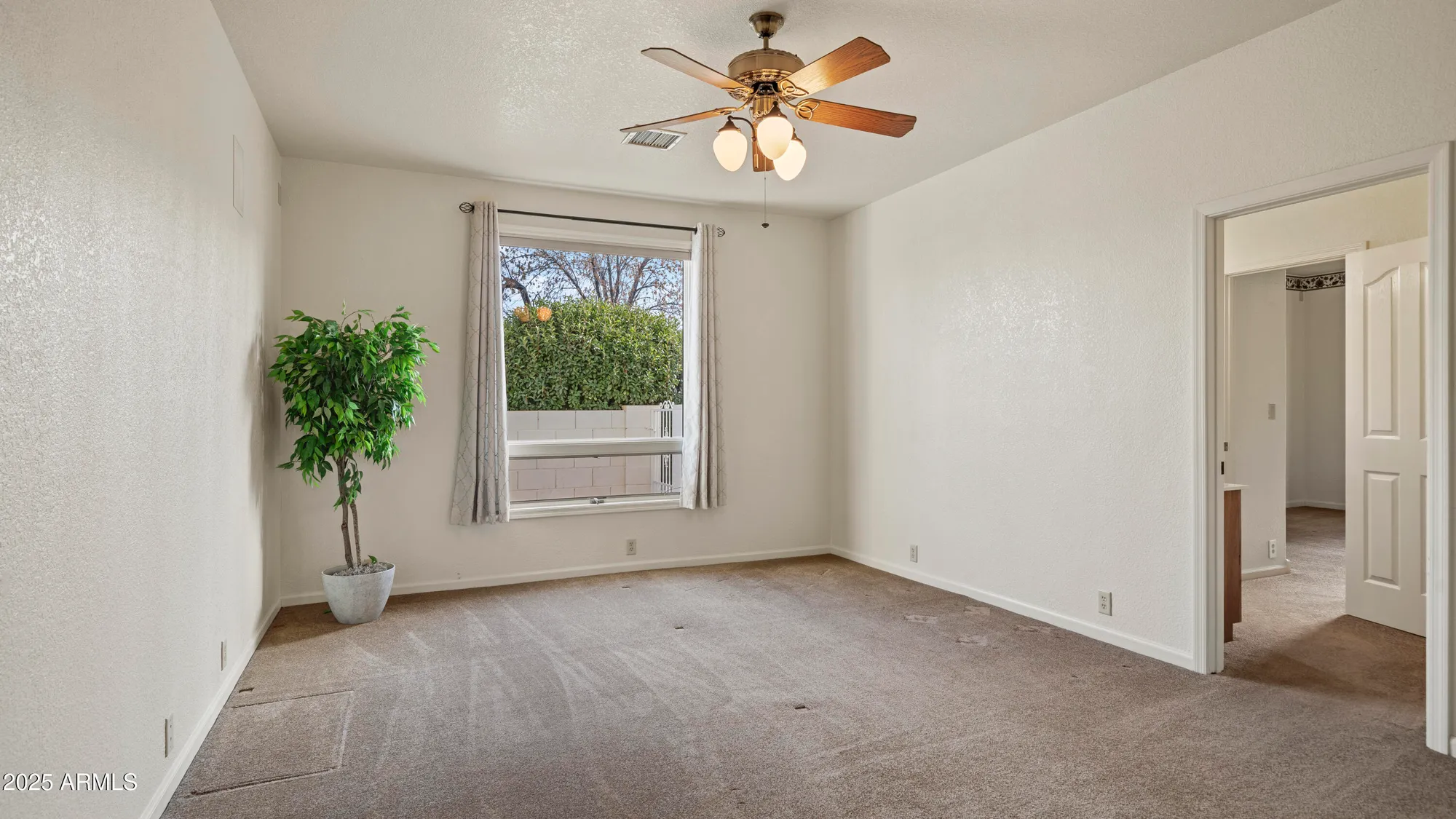 Property Slideshow image 39 of 56 | 3033 glenview dr, Sierra Vista, AZ, 85650