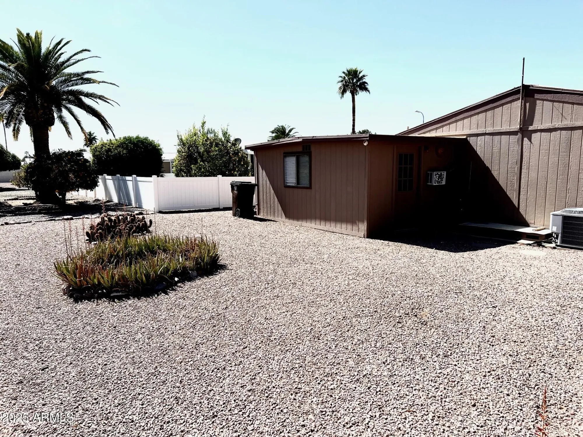 Property Slideshow image 29 of 50 | 805 s 82nd pl, Mesa, AZ, 85208