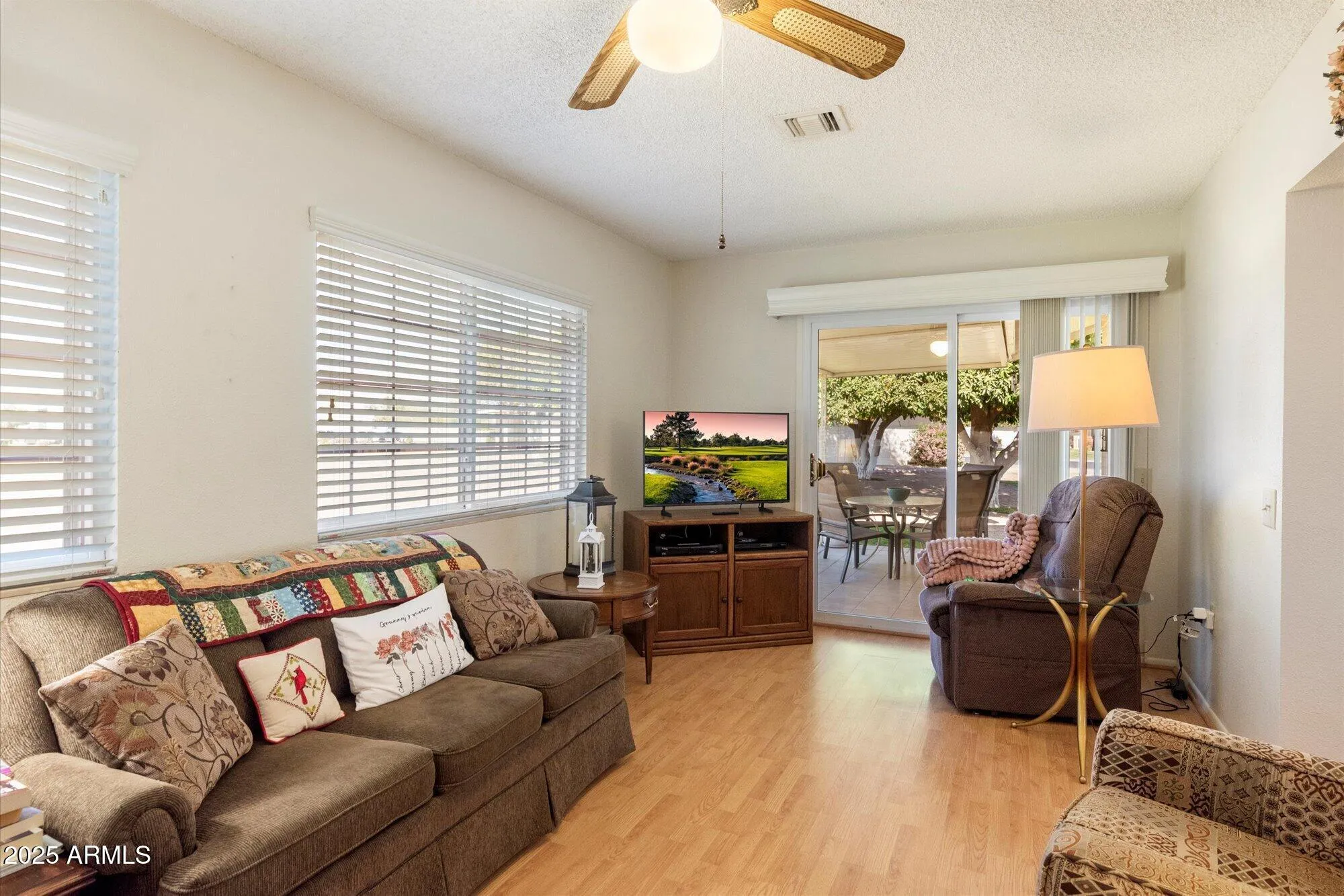 Property Slideshow image 15 of 42 | 10611 w camelot cir, Sun City, AZ, 85351