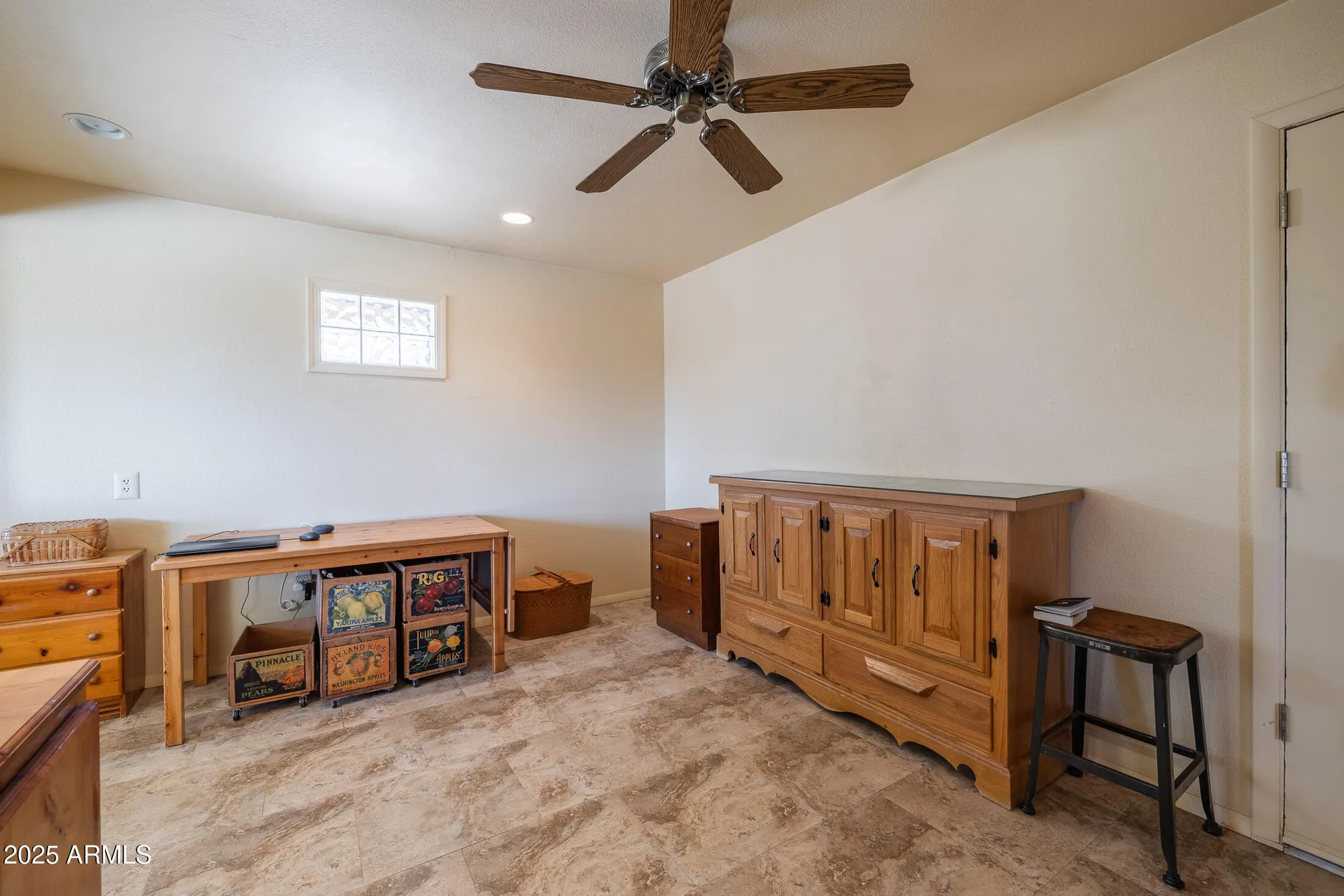 Property Slideshow image 27 of 45 | 9513 w cottonwood dr, Sun City, AZ, 85373