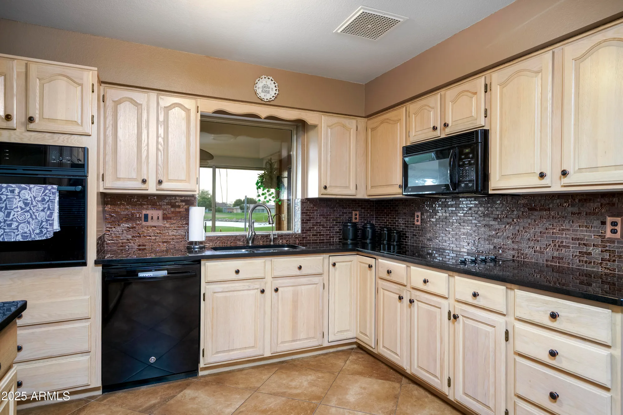 Property Slideshow image 8 of 24 | 518 s racine, Mesa, AZ, 85206