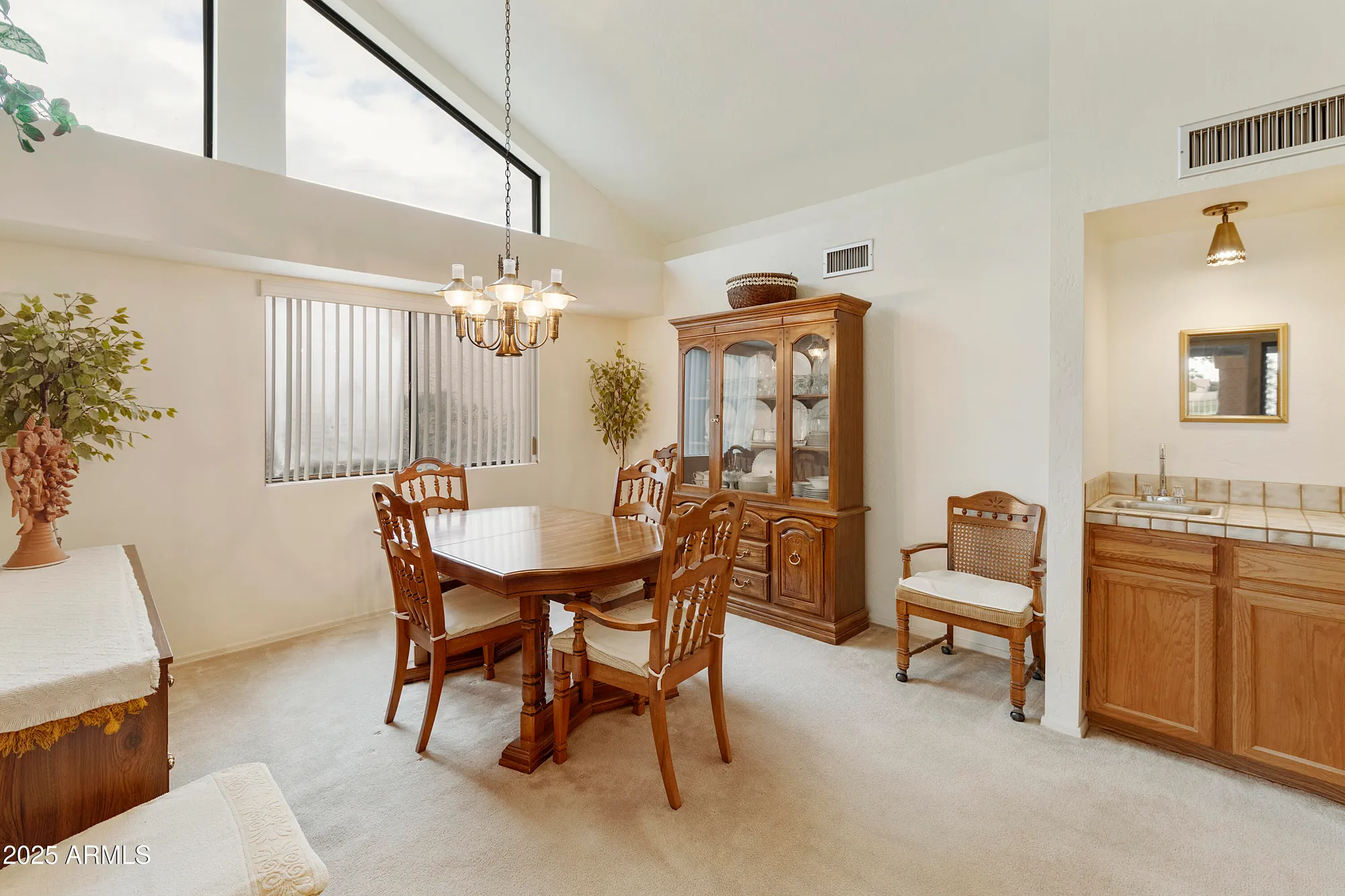 Property Slideshow image 15 of 55 | 9576 e fairway blvd, Sun Lakes, AZ, 85248