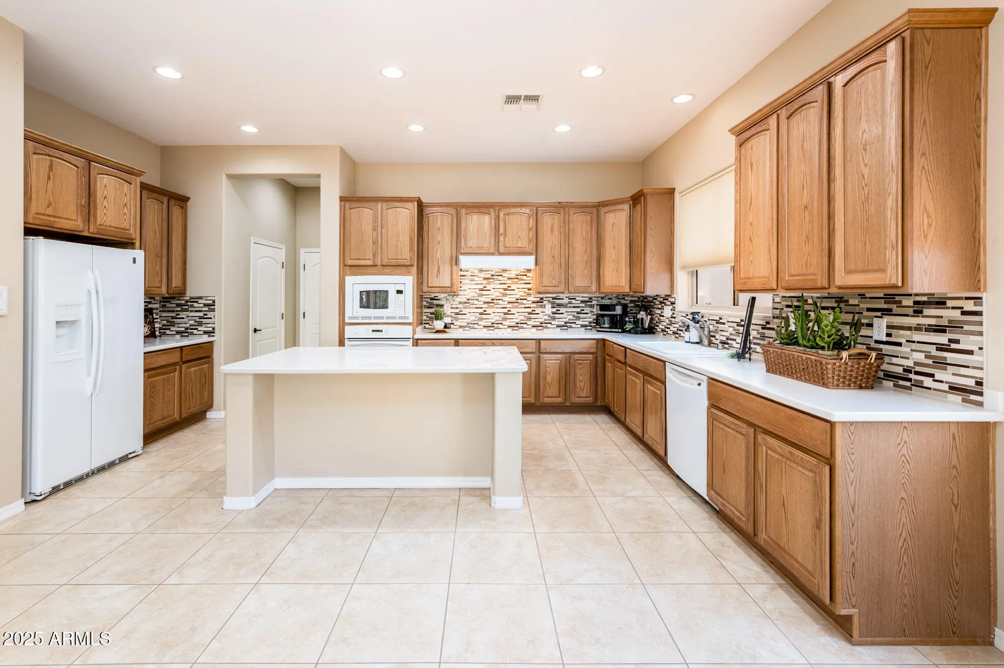 Property Slideshow image 8 of 84 | 23216 n gaviota dr, Sun City West, AZ, 85375