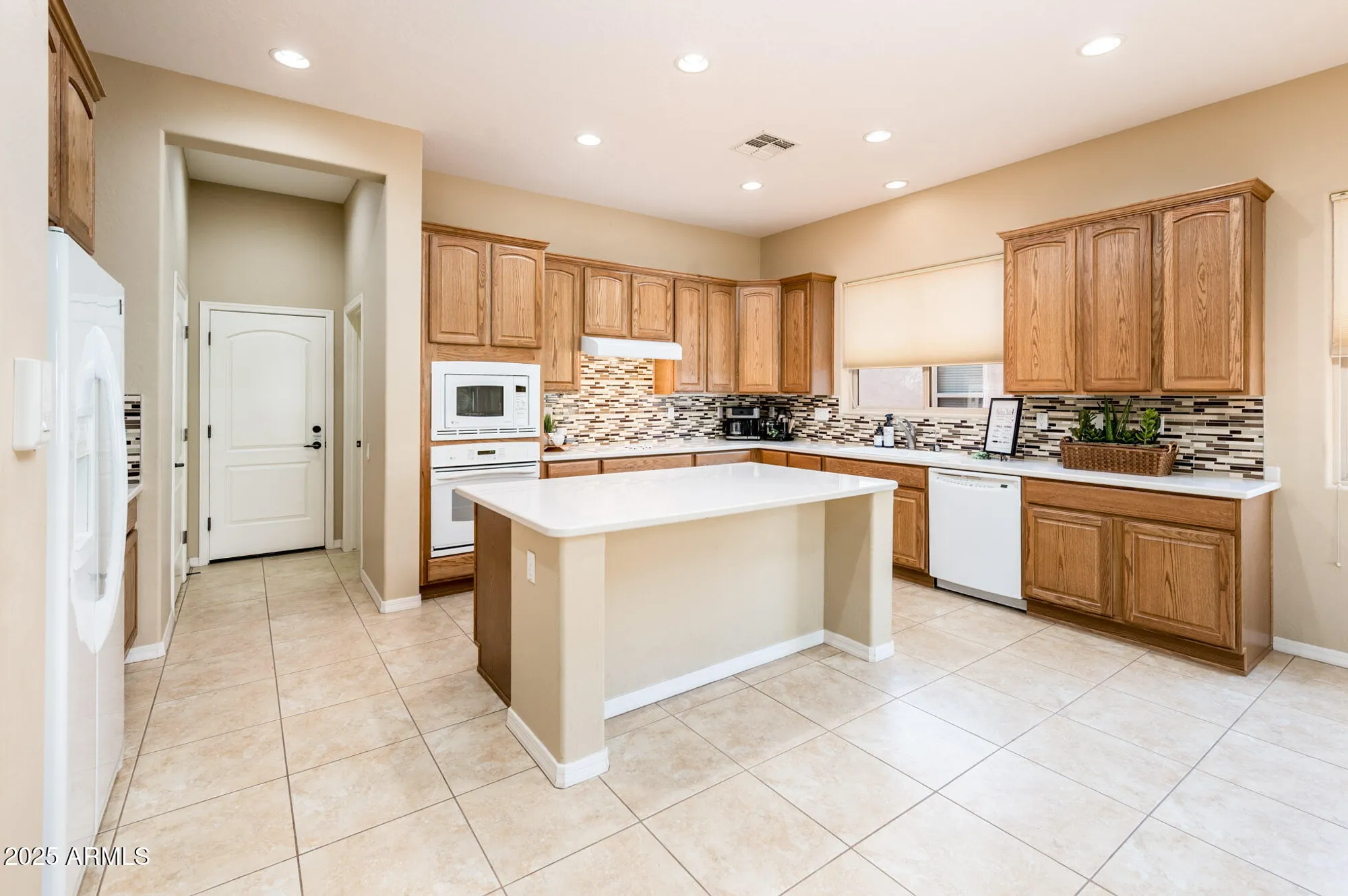 Property Slideshow image 33 of 84 | 23216 n gaviota dr, Sun City West, AZ, 85375