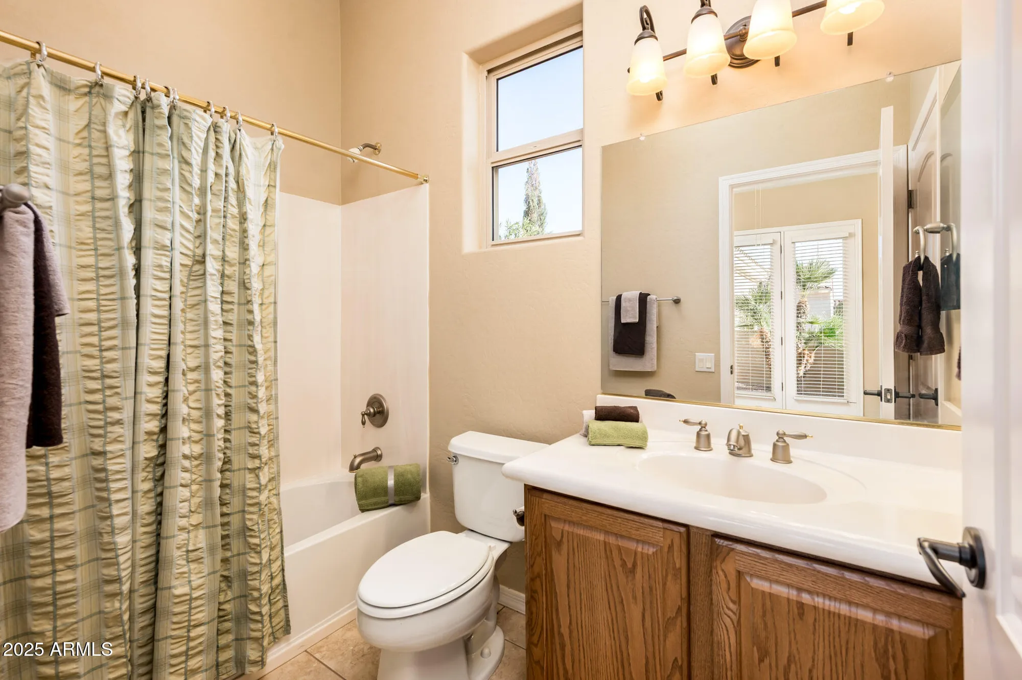 Property Slideshow image 18 of 84 | 23216 n gaviota dr, Sun City West, AZ, 85375