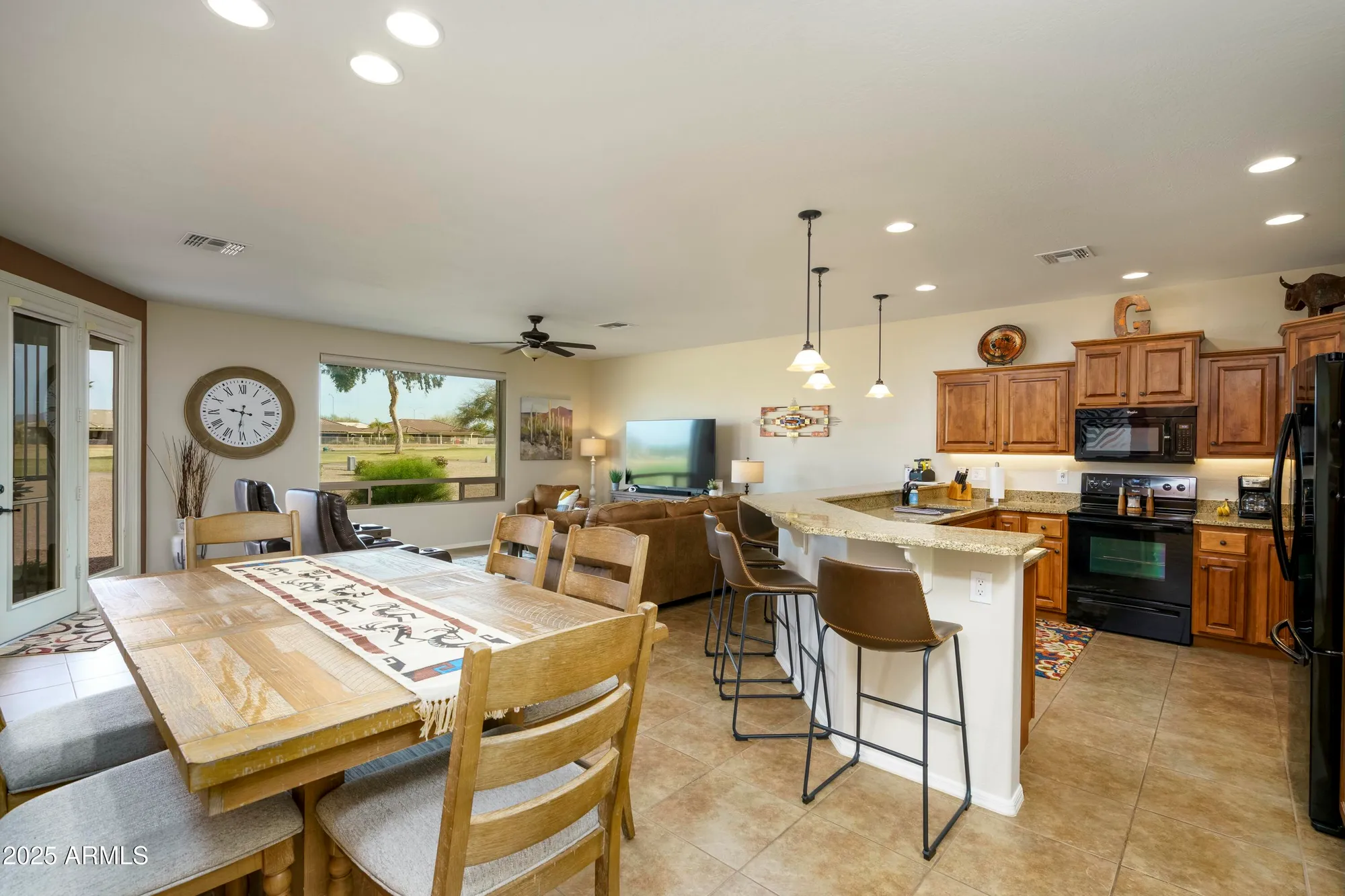 Property Slideshow image 4 of 21 | 2662 s springwood blvd unit 341, Mesa, AZ, 85209