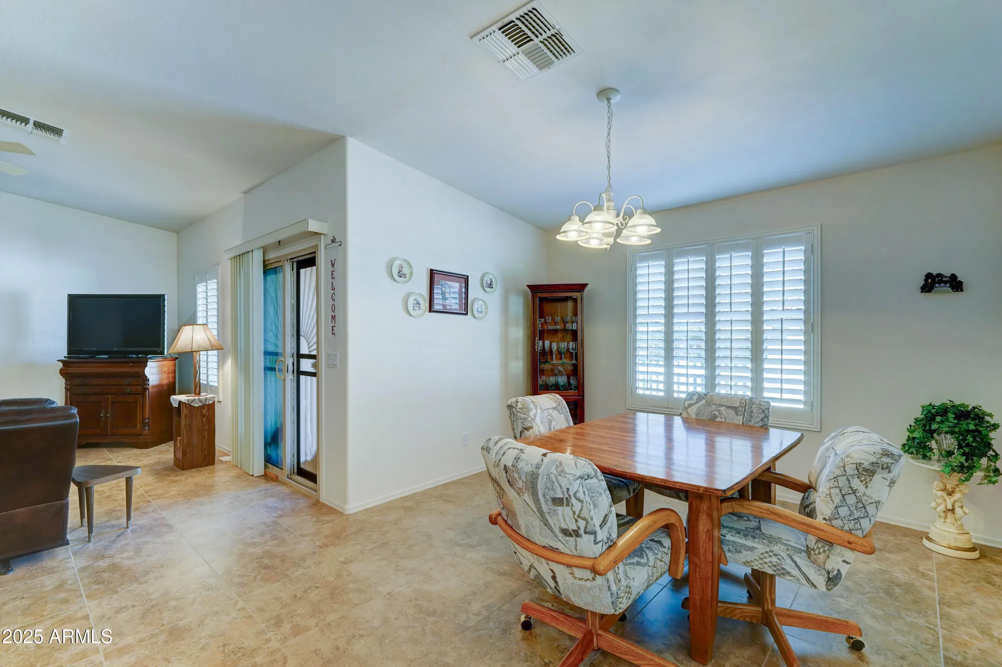 Property Slideshow image 12 of 27 | 2101 s meridian rd 190, Apache Junction, AZ, 85120