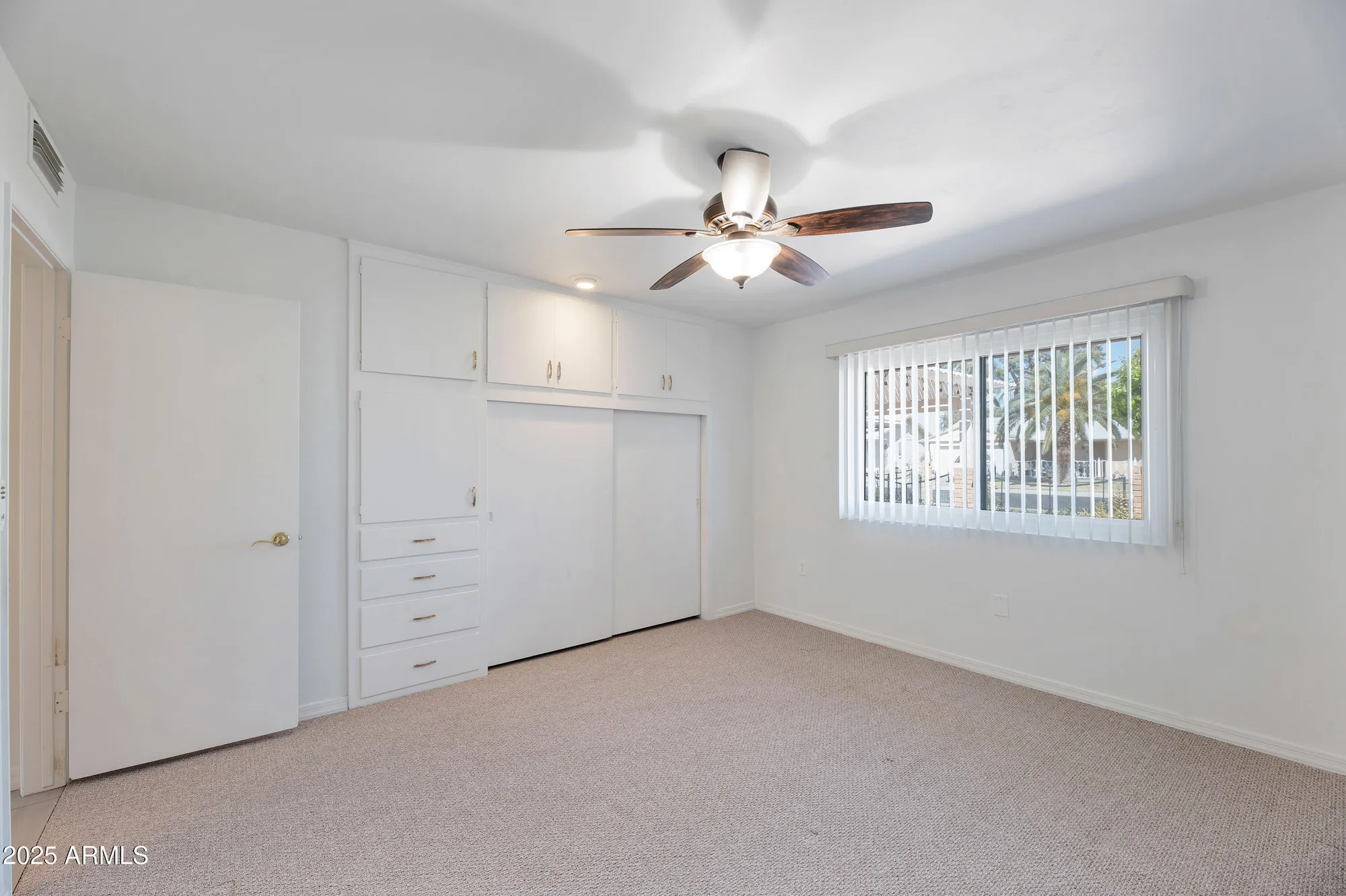 Property Slideshow image 27 of 38 | 13620 n hawthorn dr, Sun City, AZ, 85351