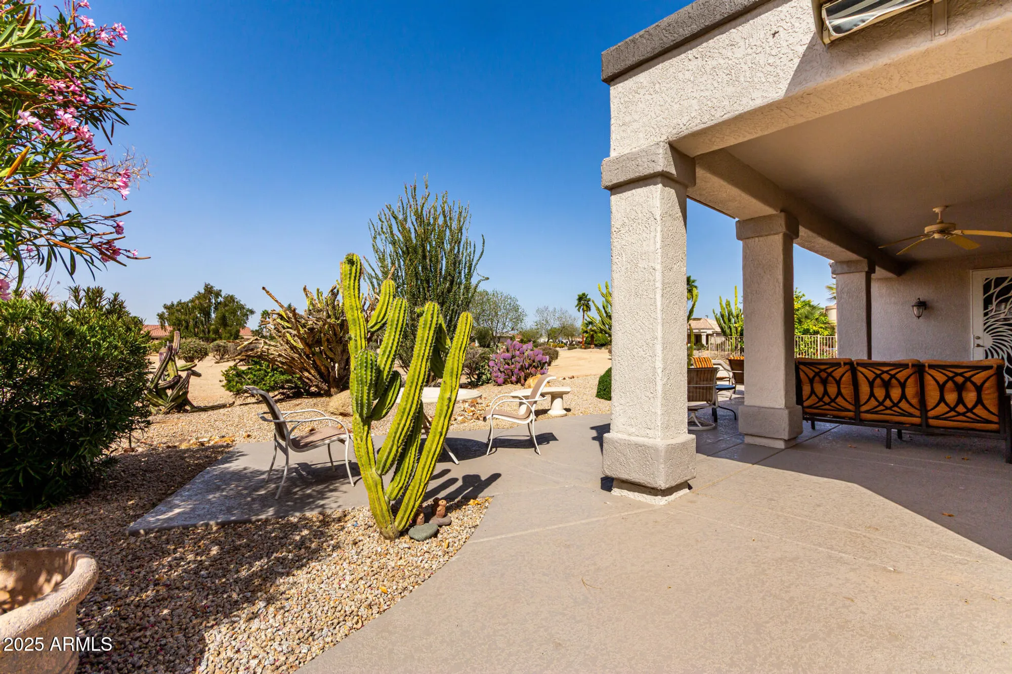 Property Slideshow image 23 of 25 | 18140 n saddle ridge dr, Surprise, AZ, 85374