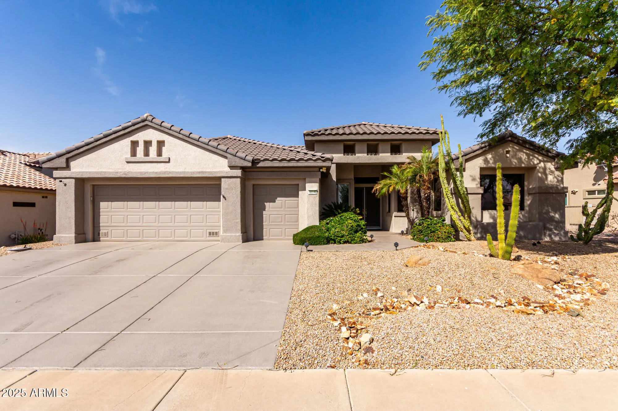 Property Slideshow image 1 of 25 | 18140 n saddle ridge dr, Surprise, AZ, 85374
