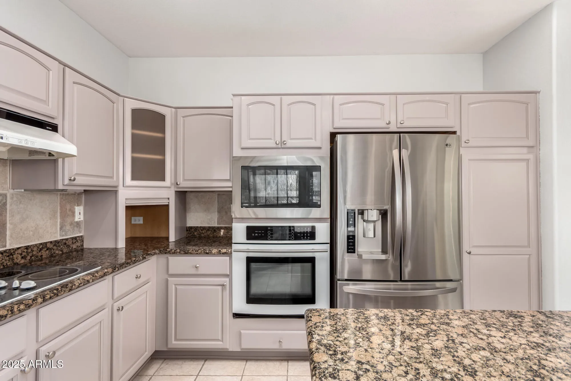 Property Slideshow image 5 of 25 | 18140 n saddle ridge dr, Surprise, AZ, 85374