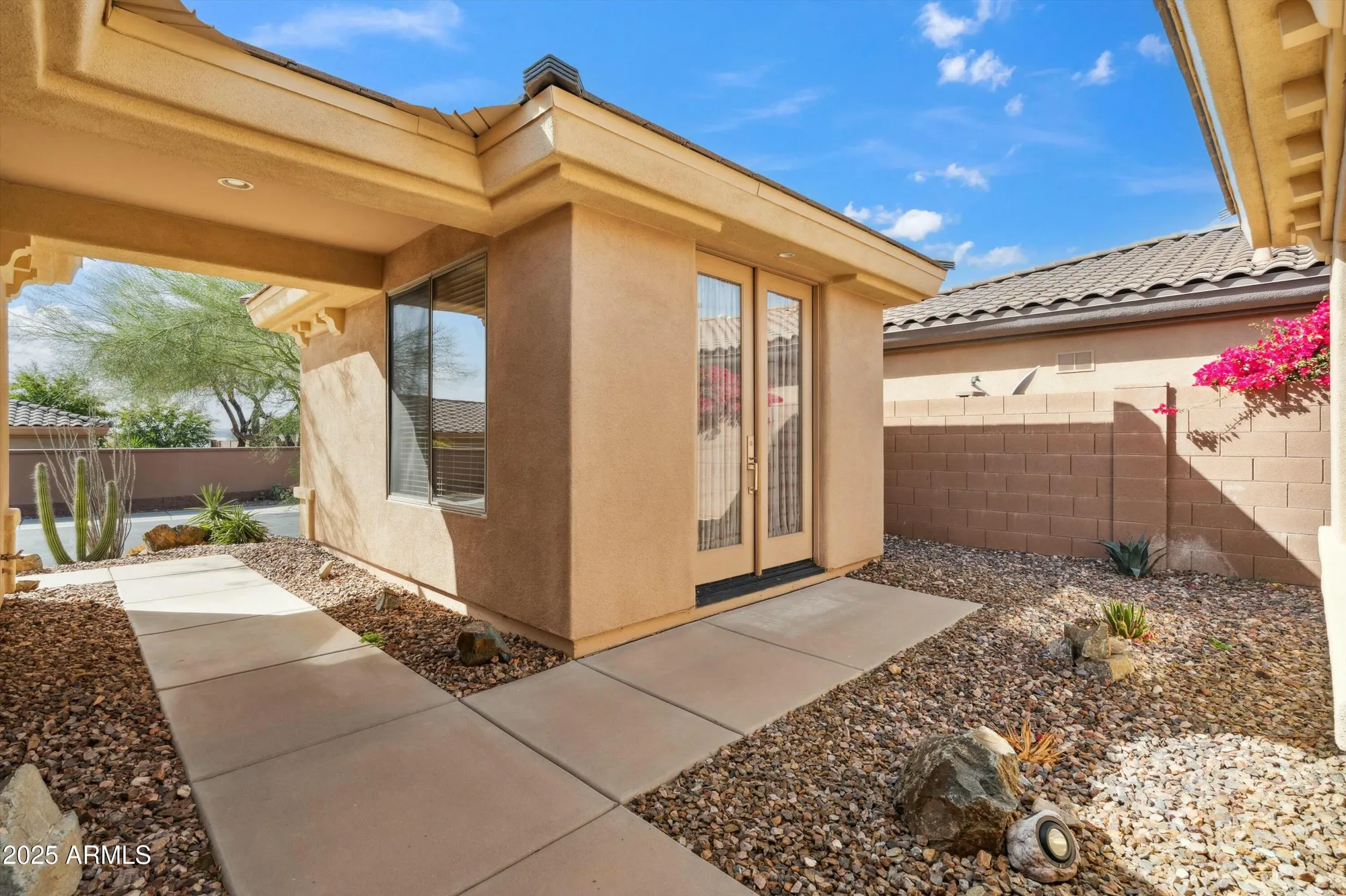 Property Slideshow image 11 of 41 | 2214 w muirfield dr, Anthem, AZ, 85086
