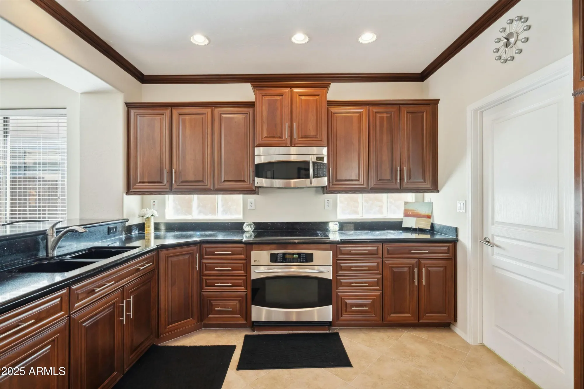 Property Slideshow image 17 of 41 | 2214 w muirfield dr, Anthem, AZ, 85086