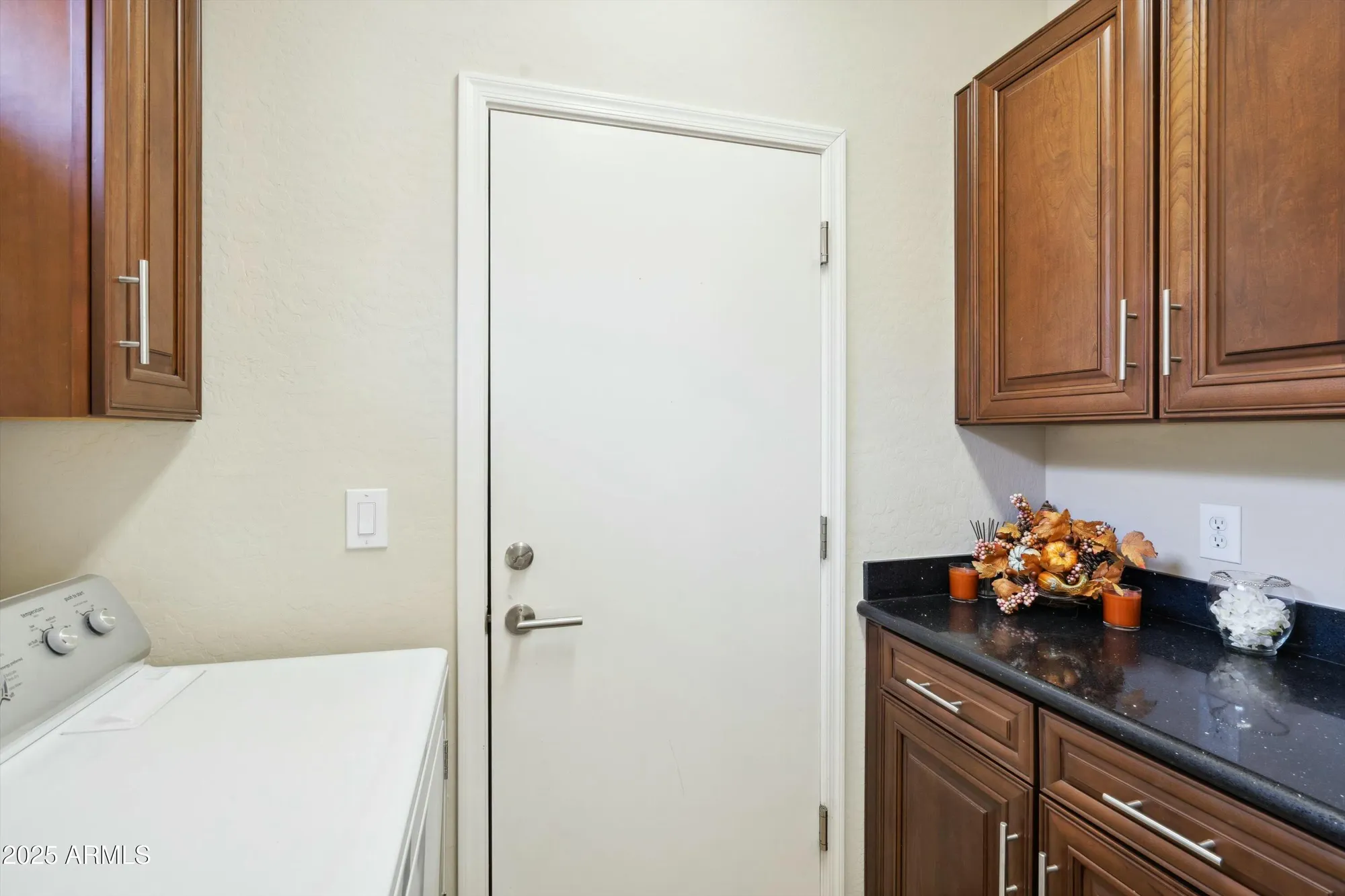 Property Slideshow image 32 of 41 | 2214 w muirfield dr, Anthem, AZ, 85086