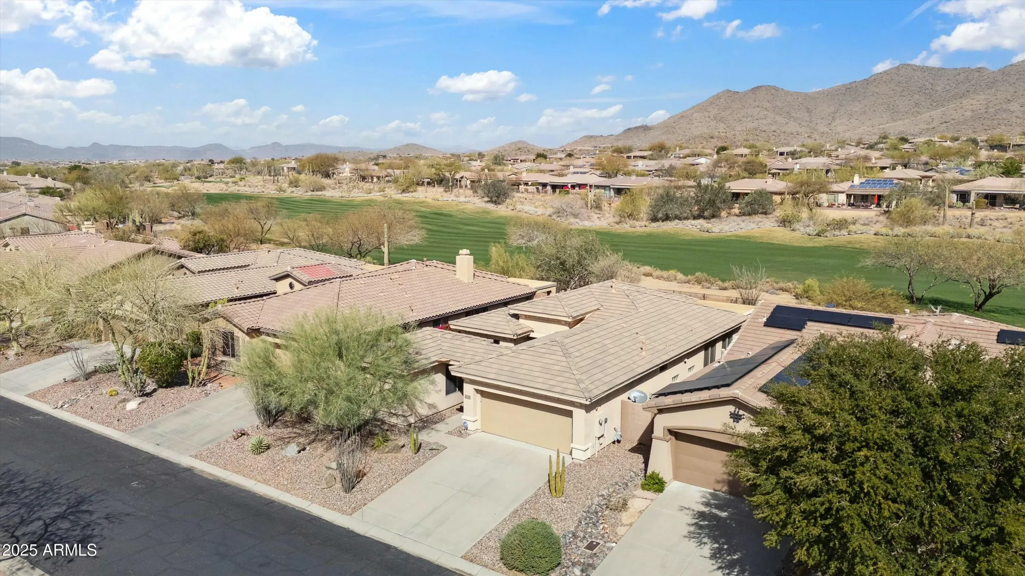 Property Slideshow image 7 of 41 | 2214 w muirfield dr, Anthem, AZ, 85086