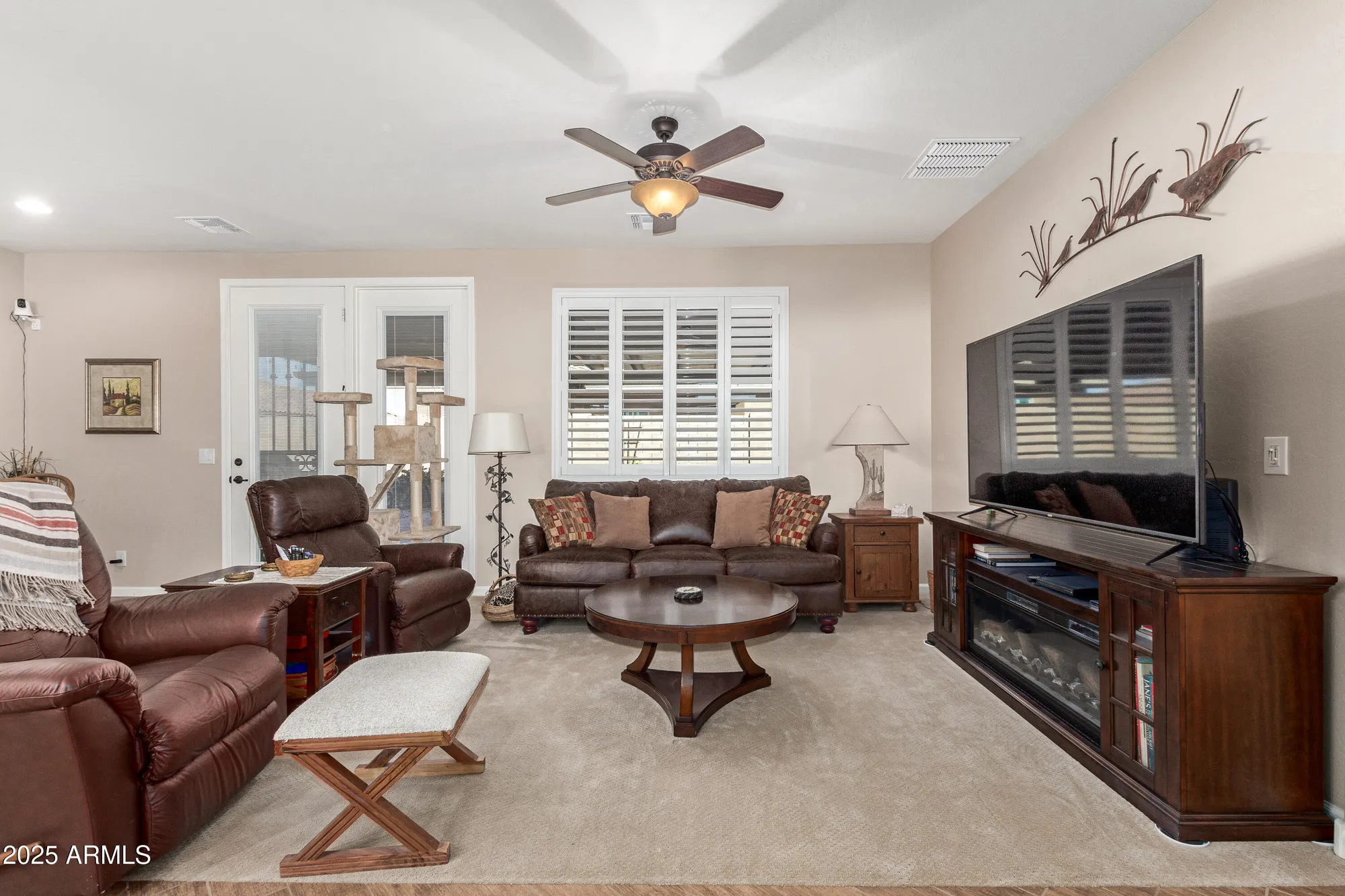 Property Slideshow image 3 of 48 | 3061 s elderwood, Mesa, AZ, 85212