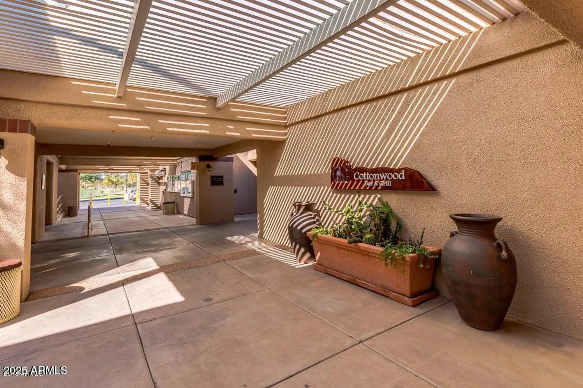 Property Slideshow image 27 of 38 | 26438 s pinewood dr, Sun Lakes, AZ, 85248