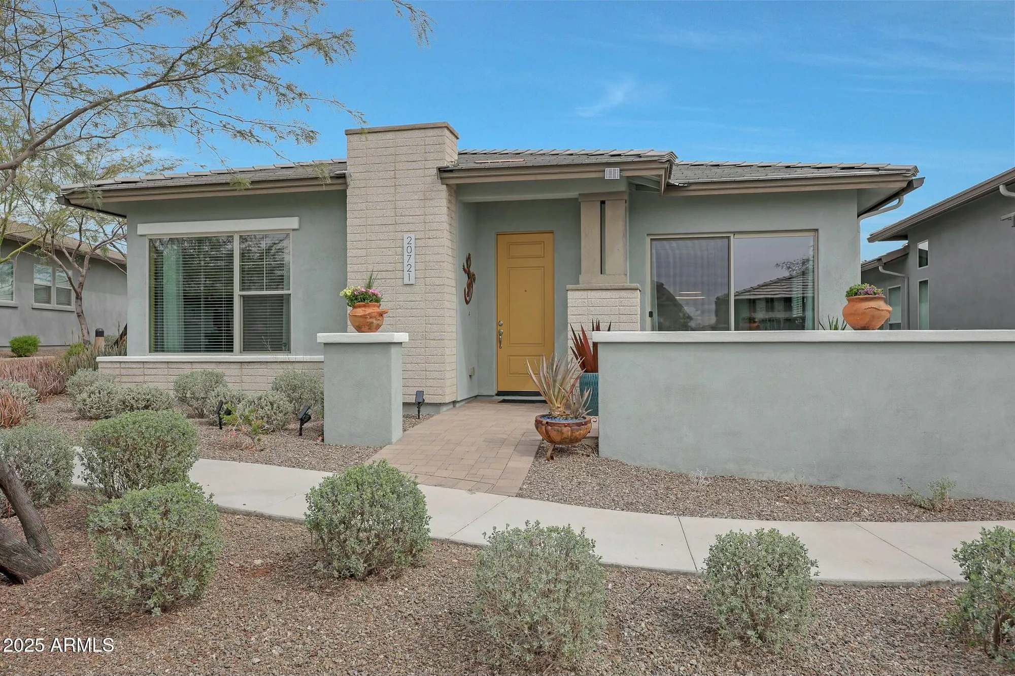 Property Slideshow image 2 of 55 | 20721 w fern dr, Buckeye, AZ, 85396