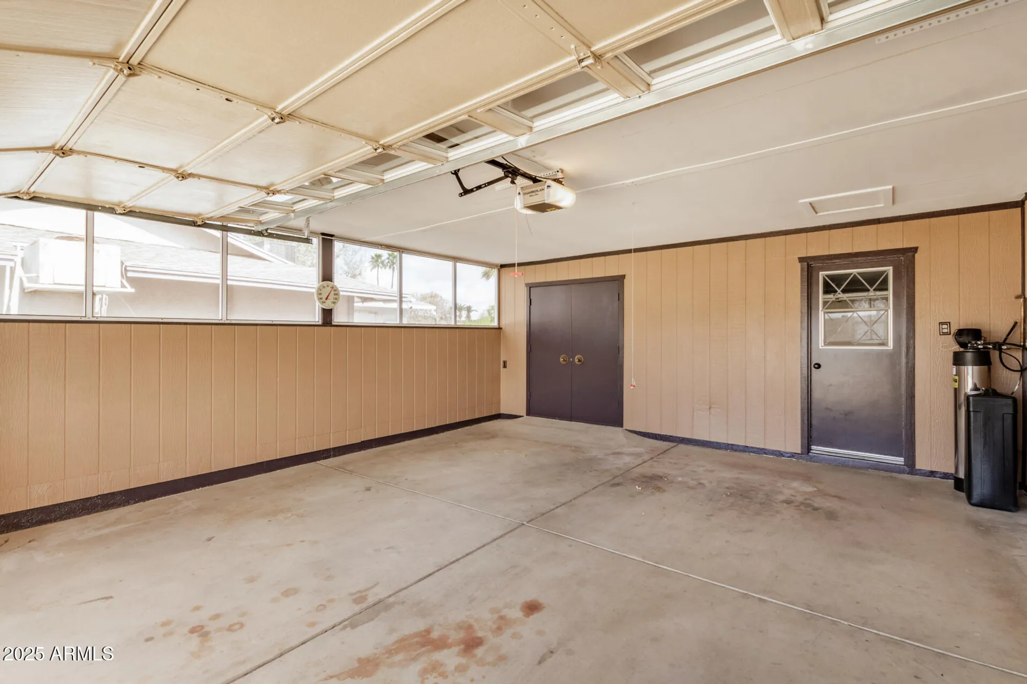 Property Slideshow image 26 of 33 | 10446 w meade dr, Sun City, AZ, 85351