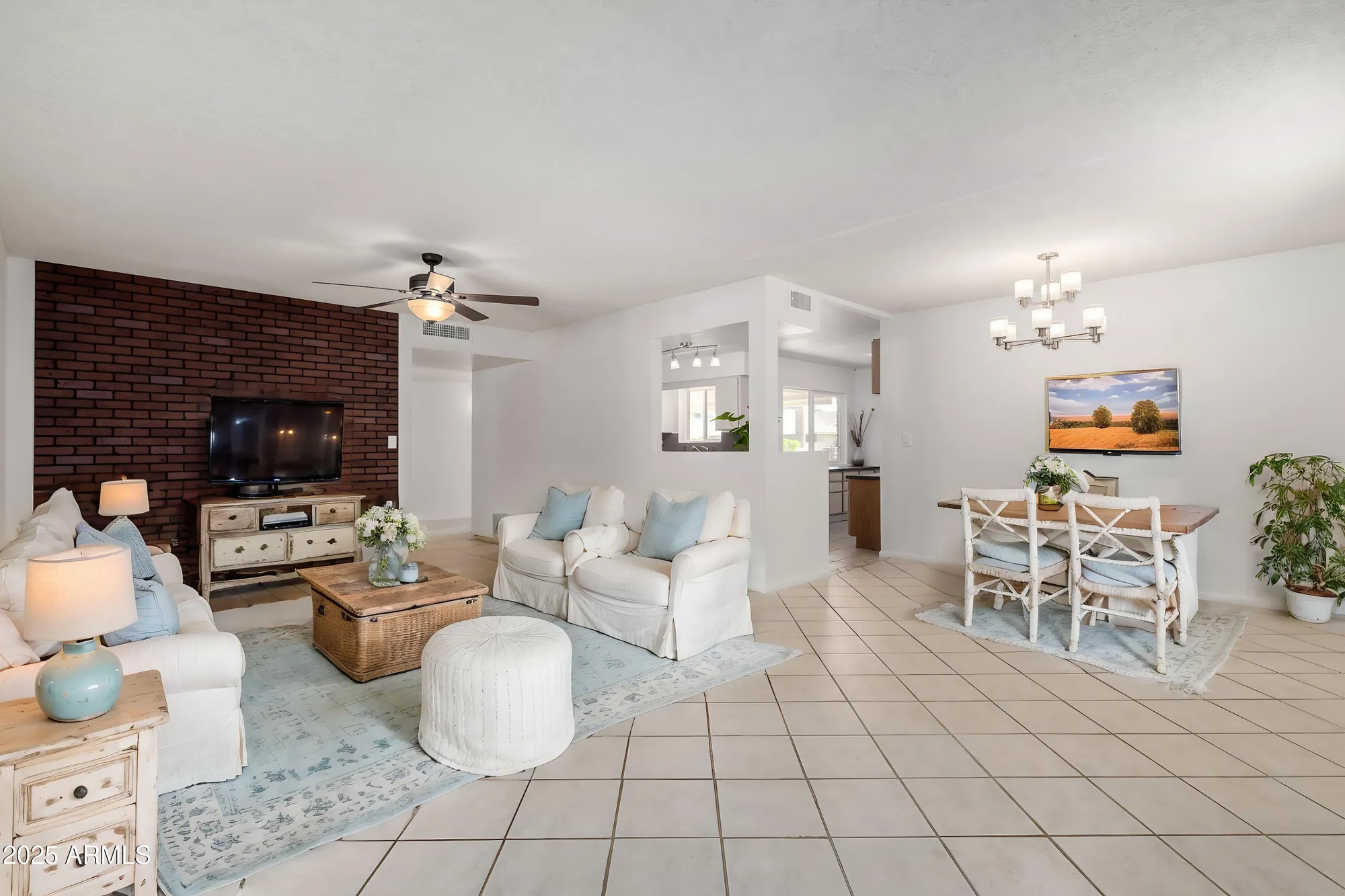 Property Slideshow image 19 of 67 | 10816 w venturi dr, Sun City, AZ, 85351