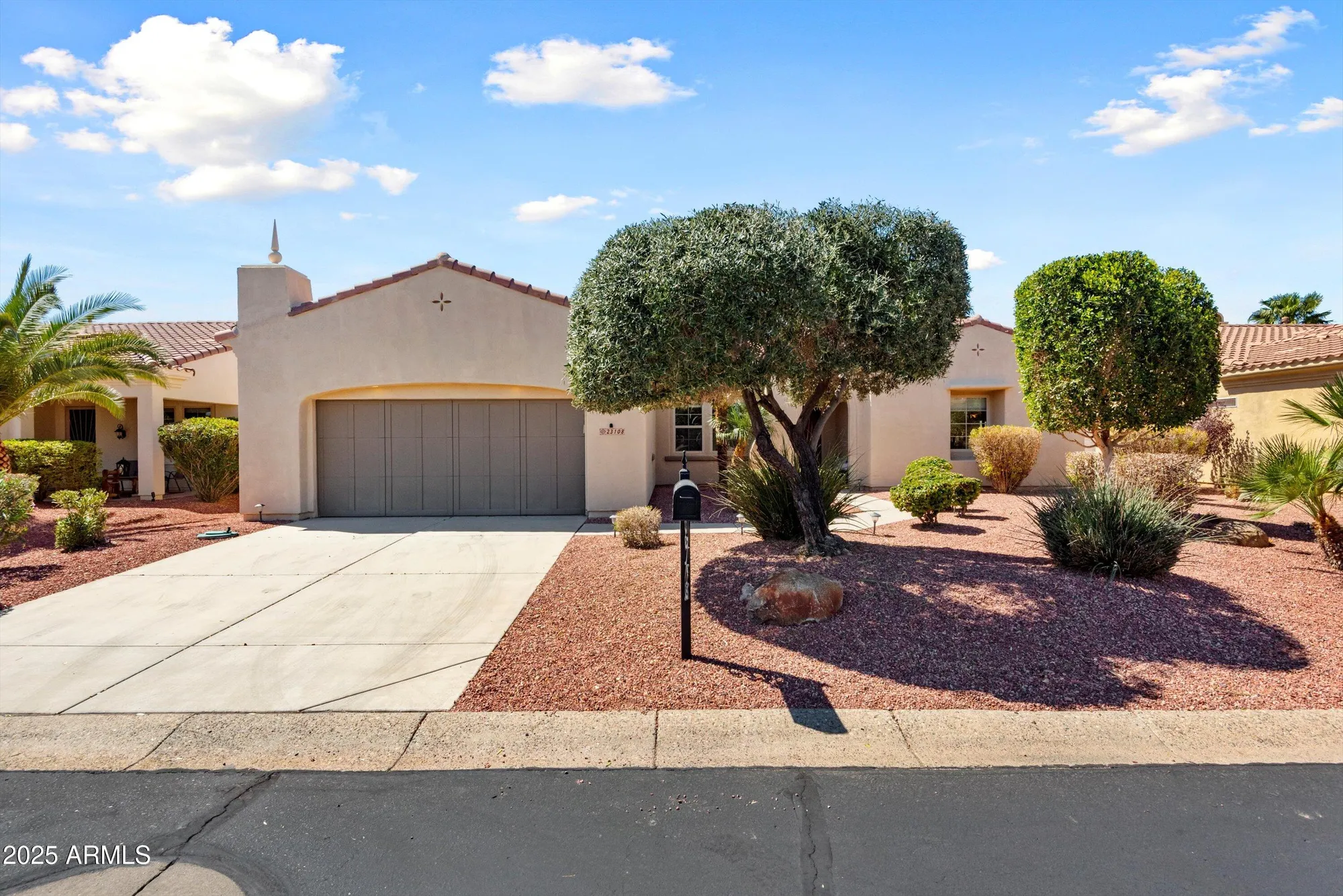Property Slideshow image 6 of 56 | 23108 n pedregosa dr, Sun City West, AZ, 85375