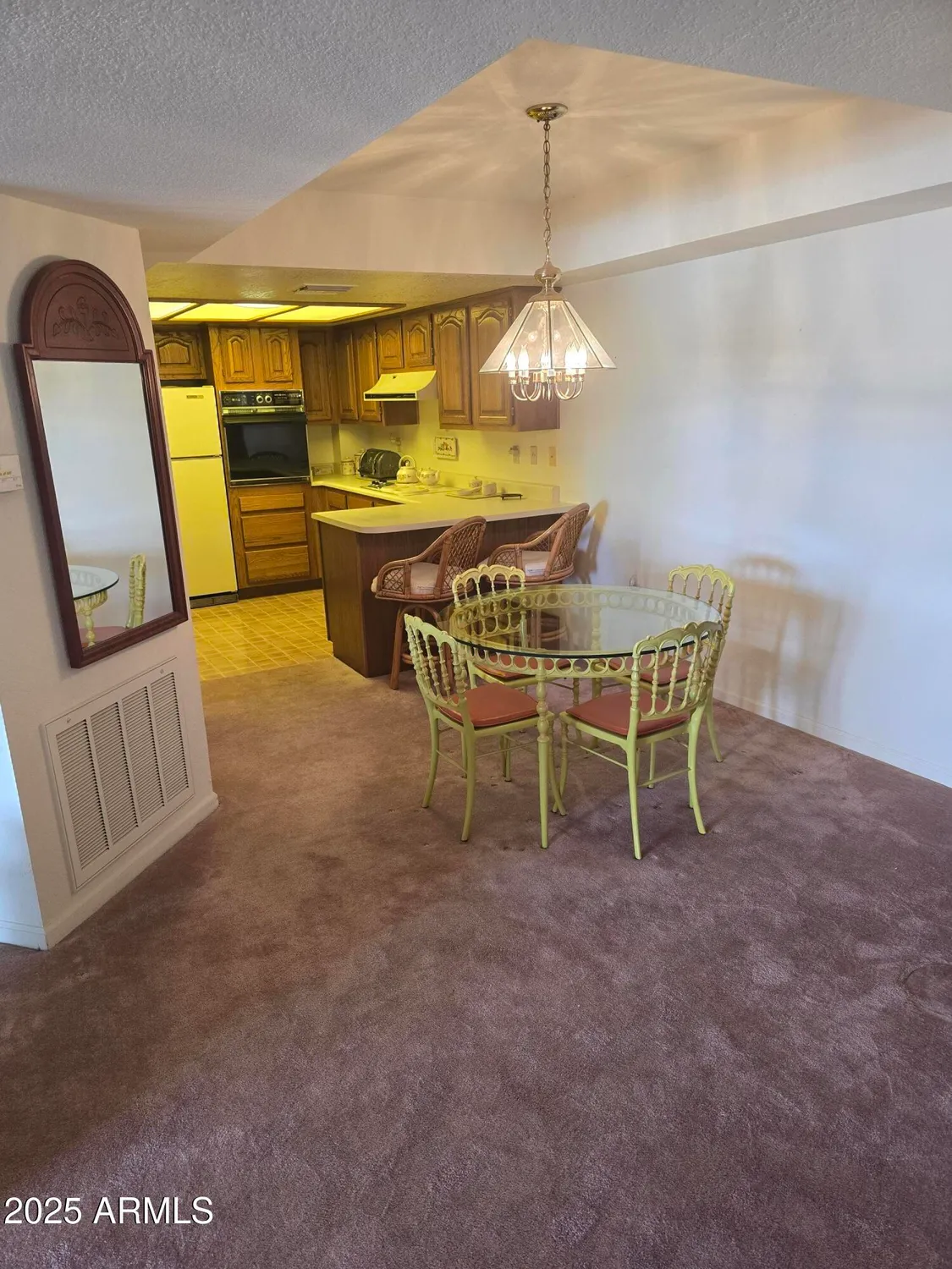 Property Slideshow image 14 of 35 | 17404 n 99th ave 214, Sun City, AZ, 85373