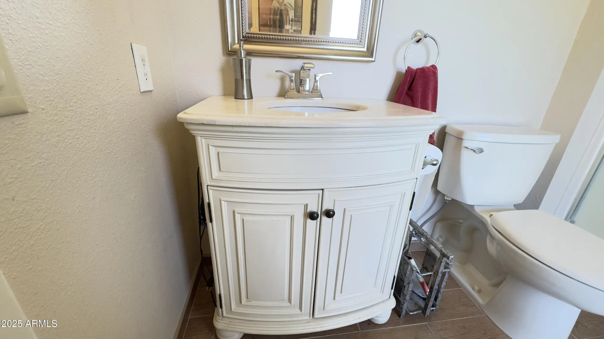 Property Slideshow image 15 of 24 | 9814 w shasta dr, Sun City, AZ, 85351