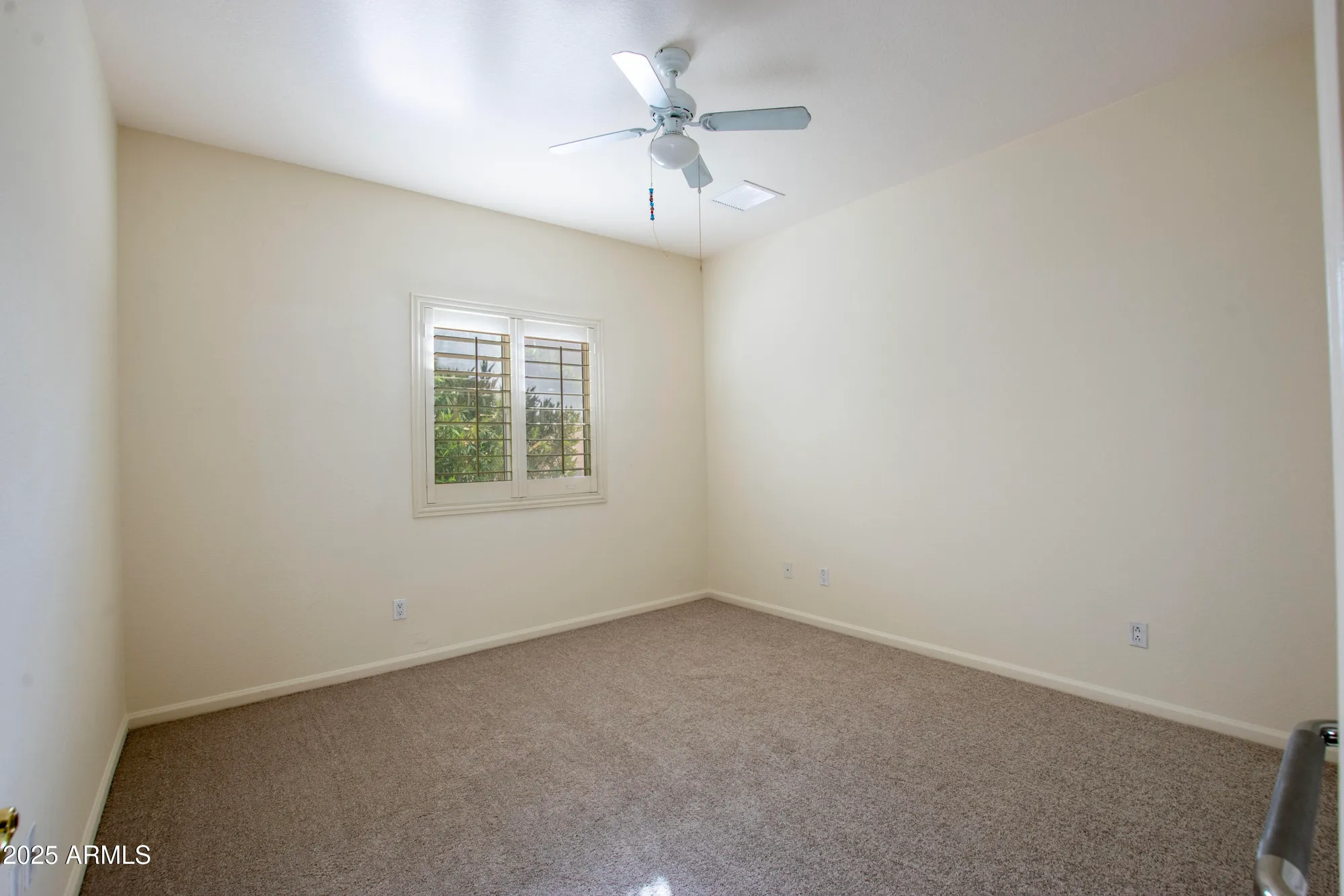Property Slideshow image 40 of 70 | 16068 w edgemont ave, Goodyear, AZ, 85395