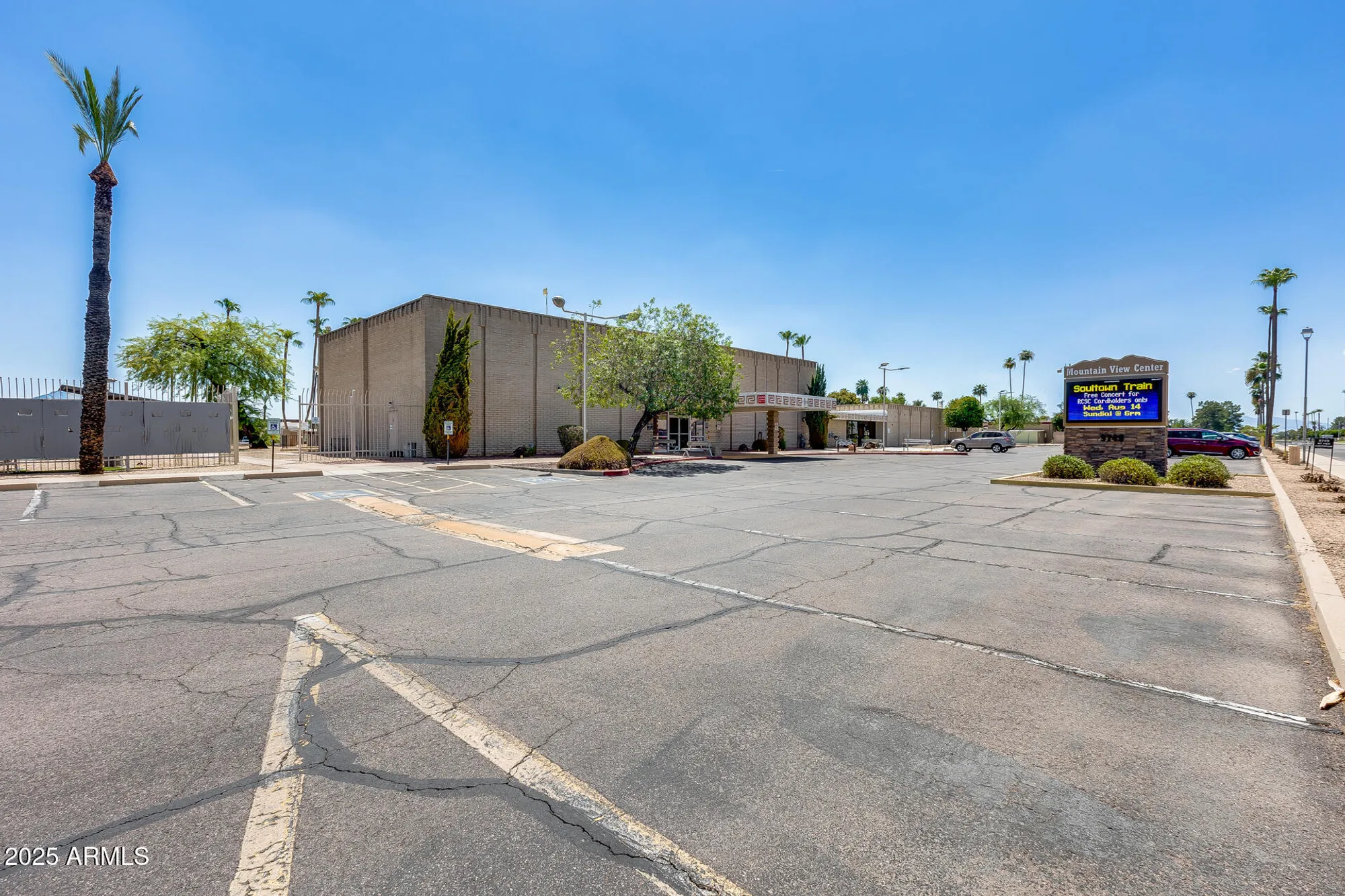 Property Slideshow image 37 of 47 | 10909 w santa fe dr, Sun City, AZ, 85351