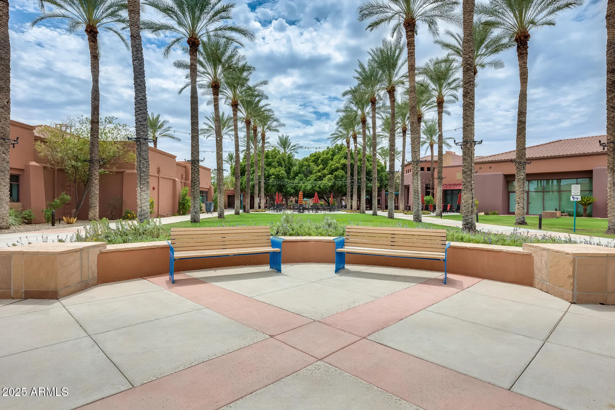 Property Slideshow image 35 of 47 | 10909 w santa fe dr, Sun City, AZ, 85351