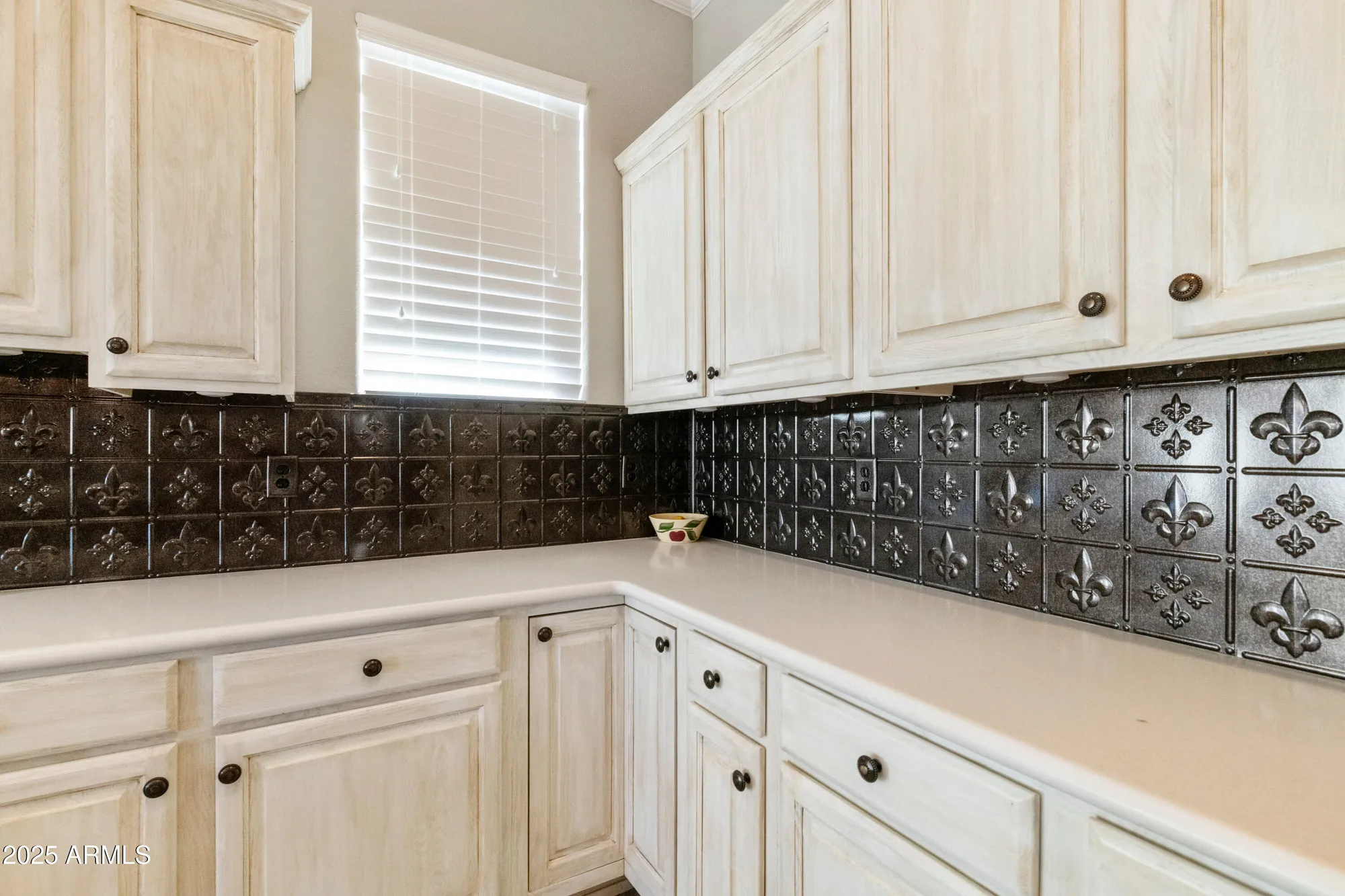 Property Slideshow image 11 of 50 | 4214 e donato dr, Gilbert, AZ, 85298