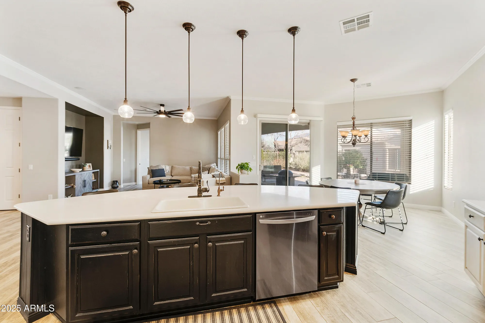 Property Slideshow image 14 of 50 | 4214 e donato dr, Gilbert, AZ, 85298