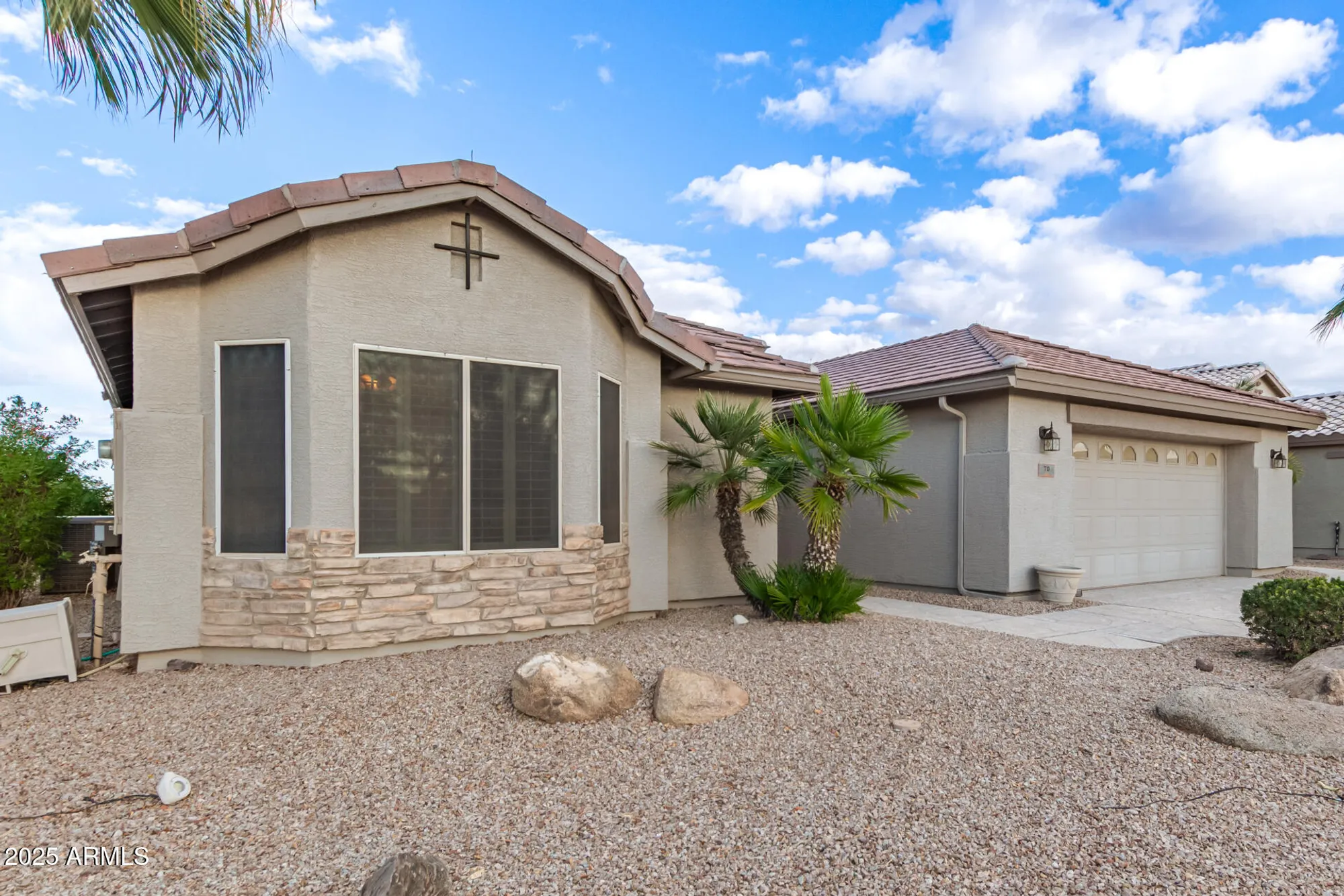 Property Slideshow image 3 of 28 | 70 s laura ln, Casa Grande, AZ, 85194
