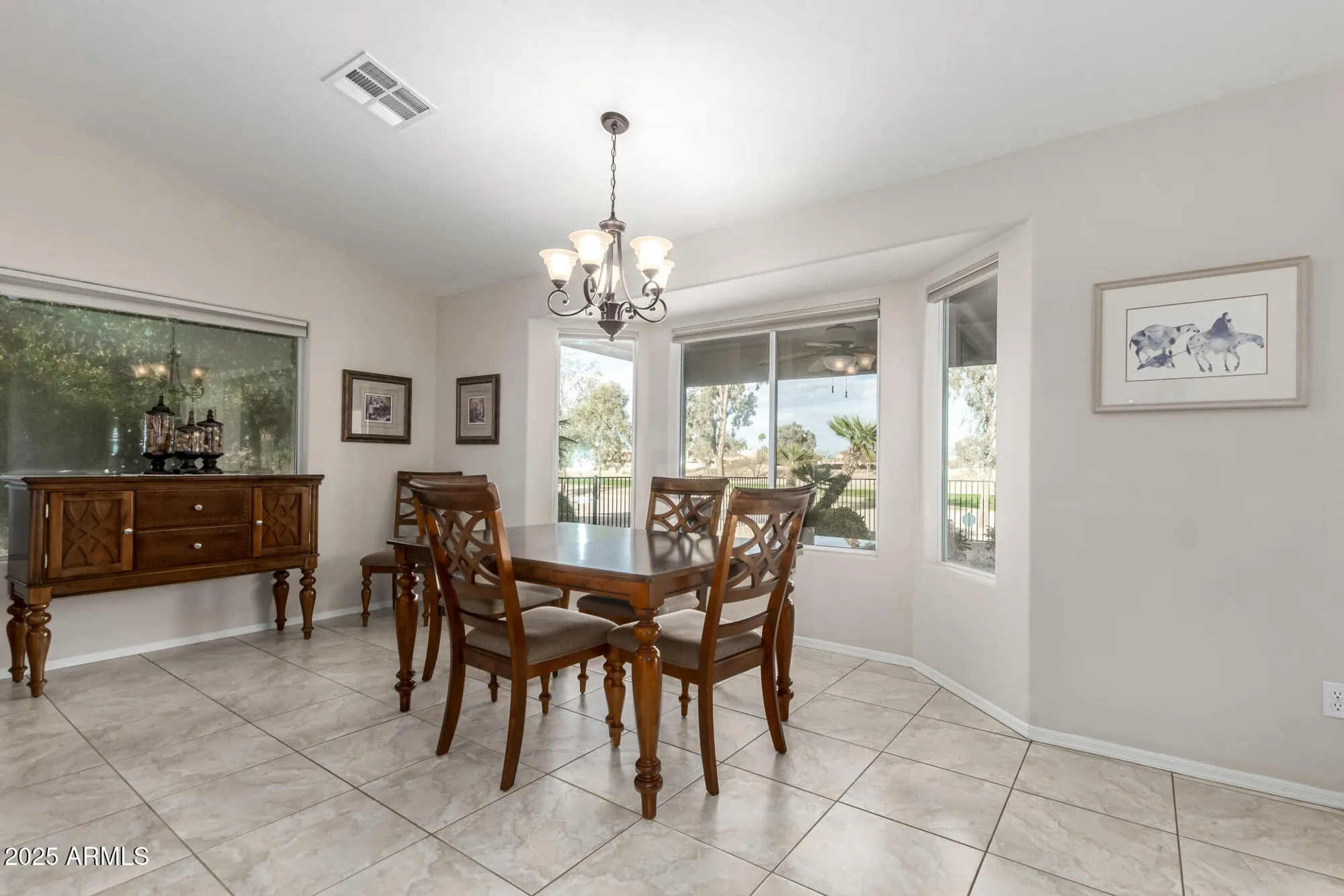 Property Slideshow image 10 of 28 | 70 s laura ln, Casa Grande, AZ, 85194