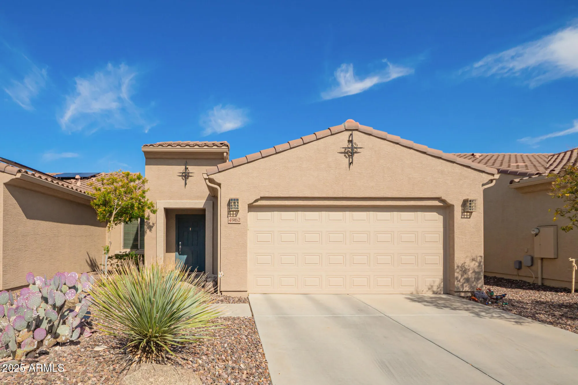 Property Slideshow image 1 of 22 | 4962 w posse dr, Eloy, AZ, 85131