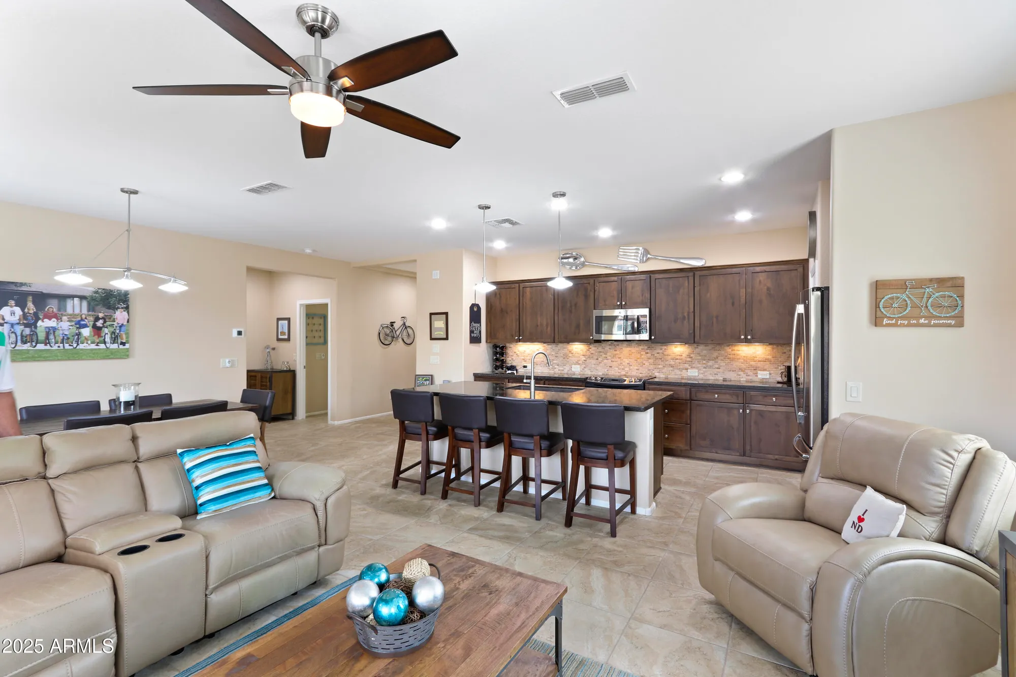Property Slideshow image 9 of 23 | 4962 w gulch dr, Eloy, AZ, 85131