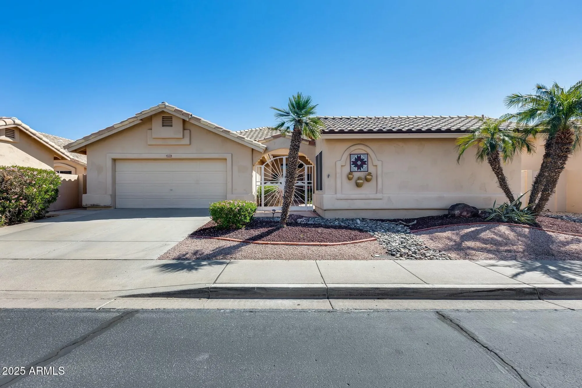 Property Slideshow image 1 of 69 | 17741 n desert flower trl, Surprise, AZ, 85374