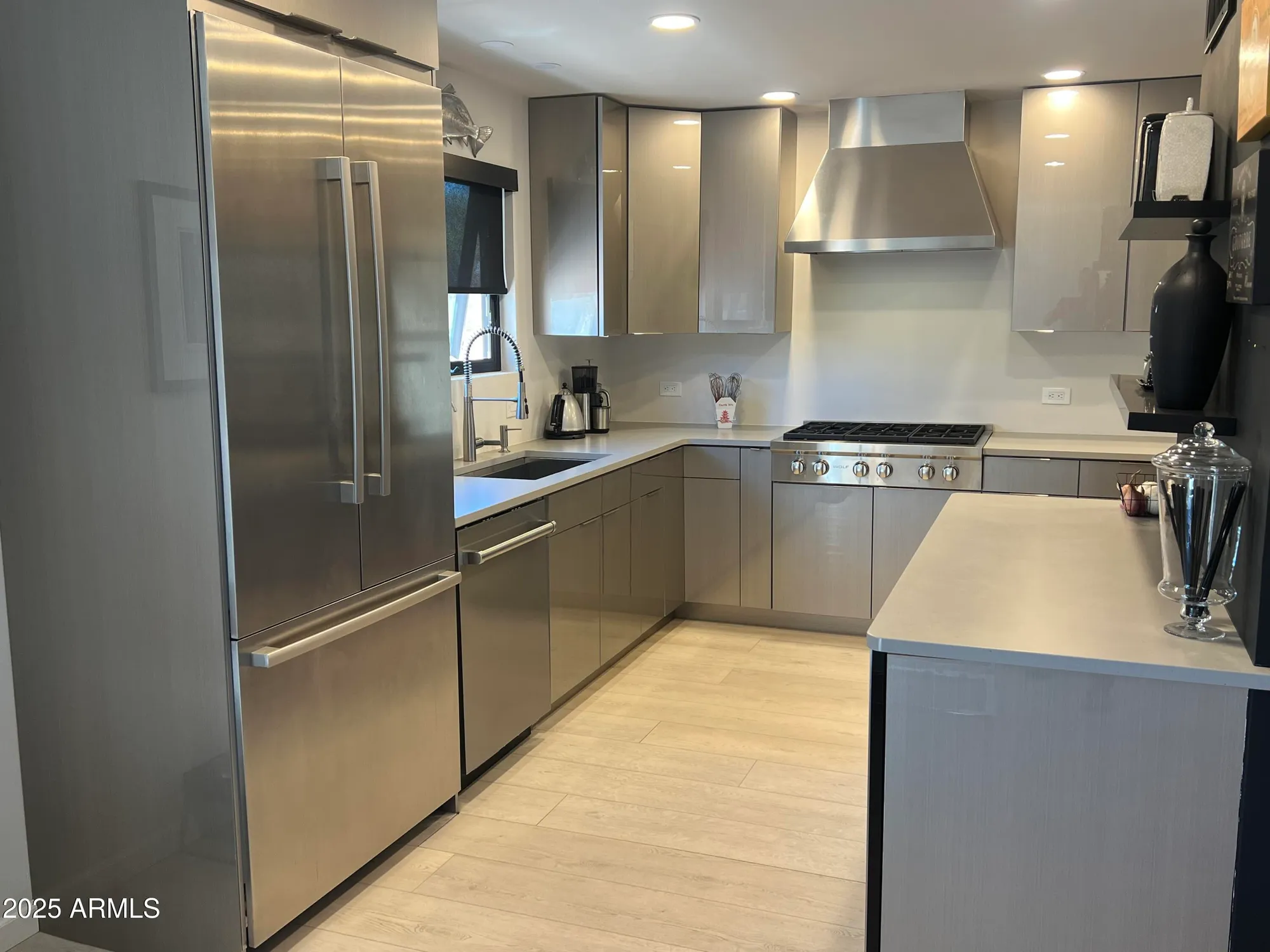 Property Slideshow image 13 of 60 | 26451 s hogan dr, Sun Lakes, AZ, 85248