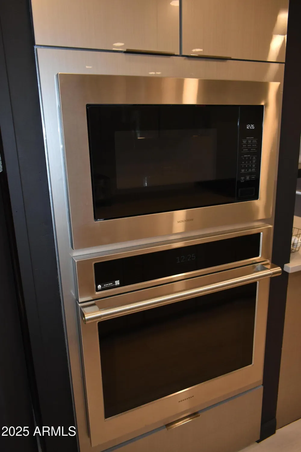 Property Slideshow image 19 of 60 | 26451 s hogan dr, Sun Lakes, AZ, 85248