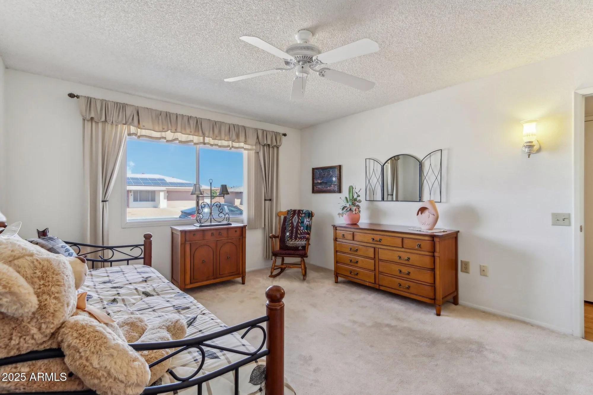 Property Slideshow image 33 of 58 | 19832 n cherry tree ln, Sun City, AZ, 85373