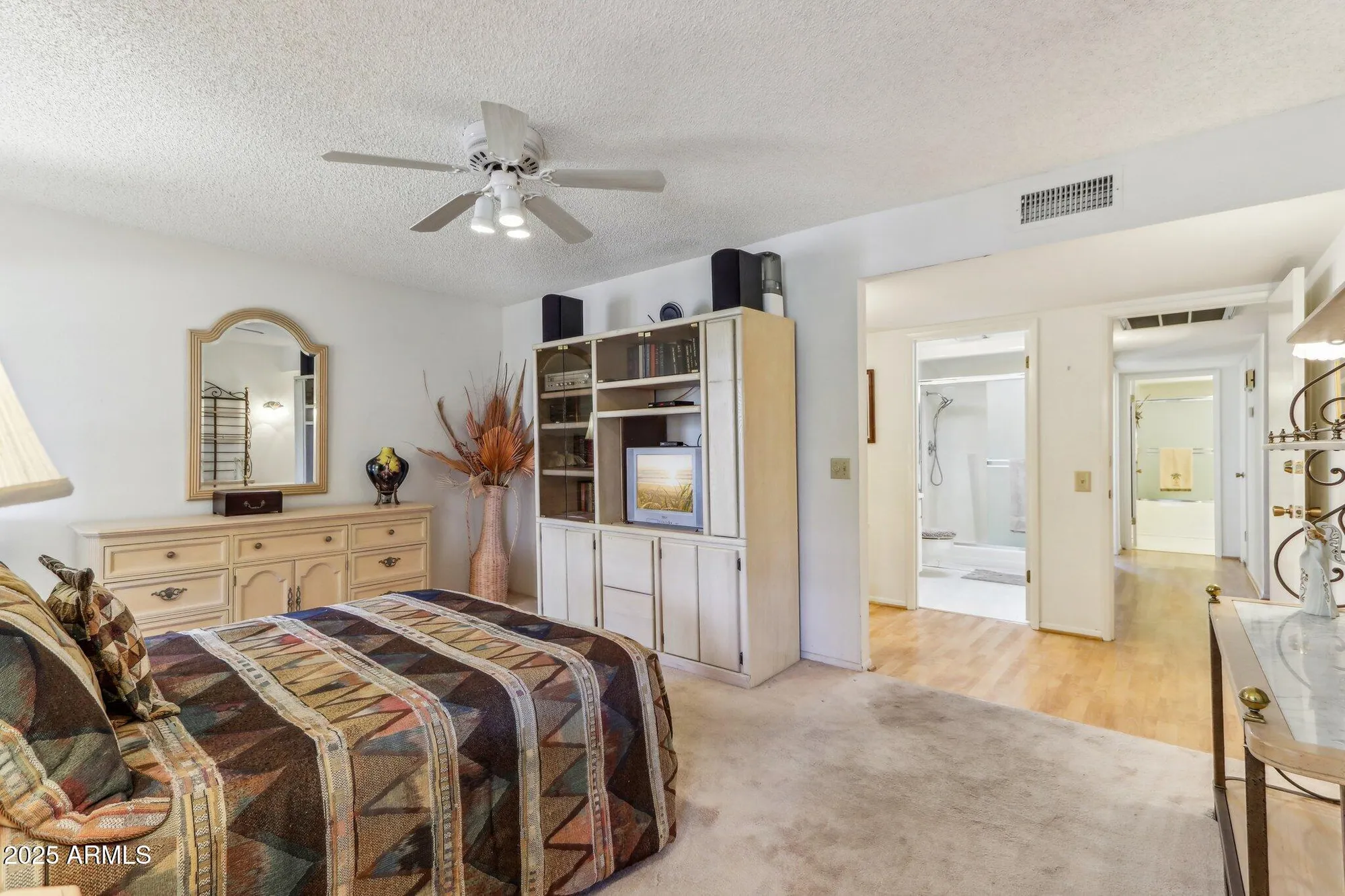 Property Slideshow image 28 of 58 | 19832 n cherry tree ln, Sun City, AZ, 85373