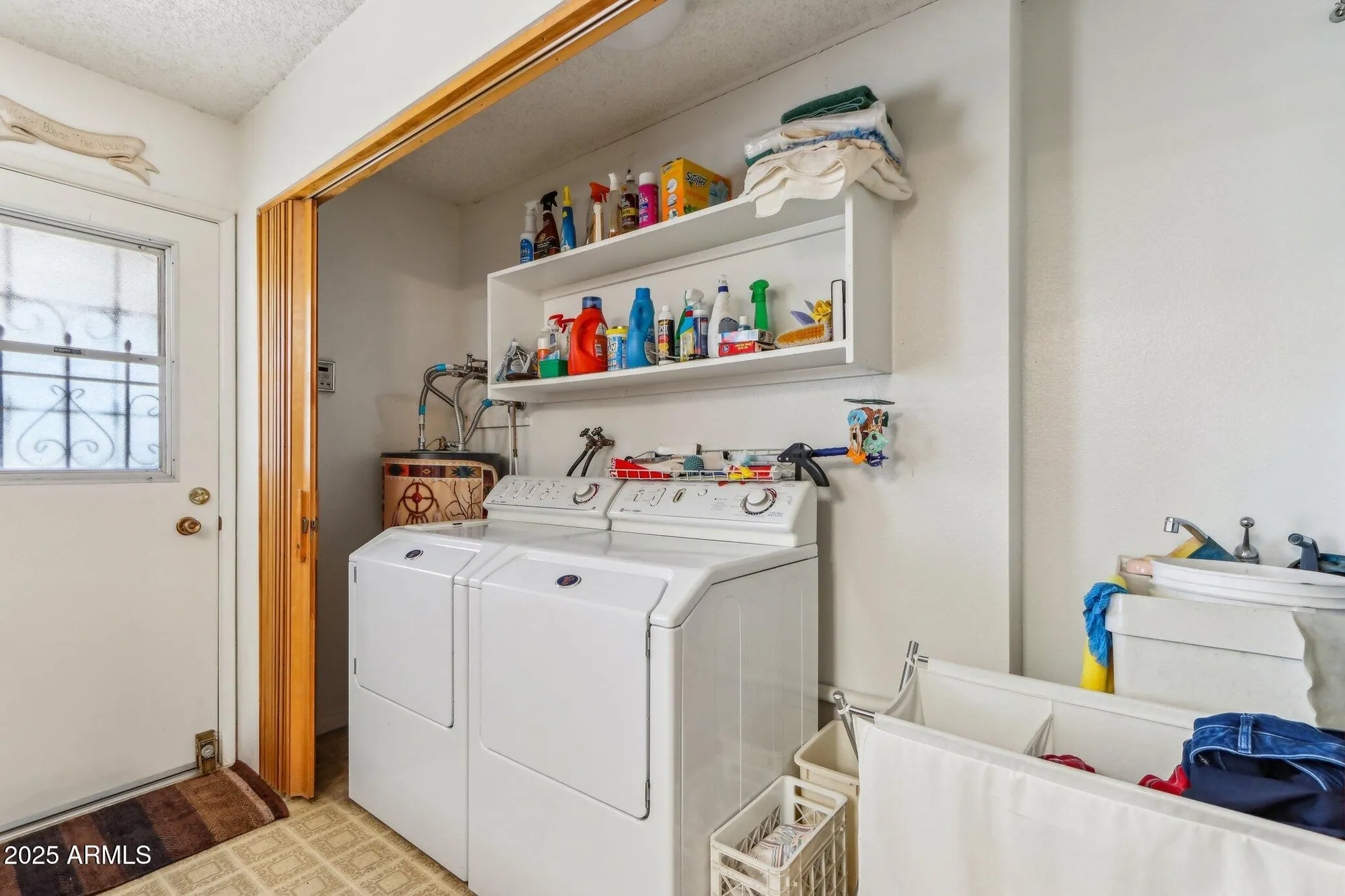 Property Slideshow image 26 of 58 | 19832 n cherry tree ln, Sun City, AZ, 85373