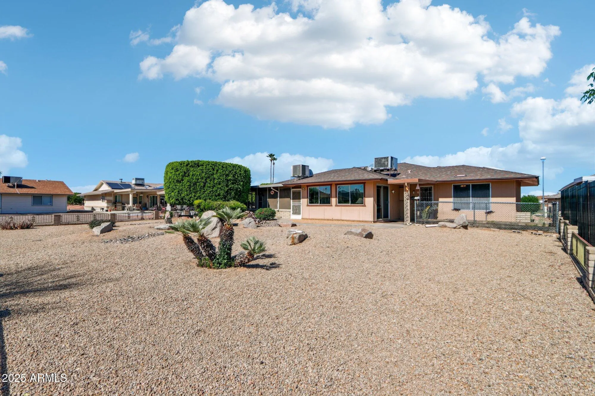 Property Slideshow image 42 of 58 | 19832 n cherry tree ln, Sun City, AZ, 85373