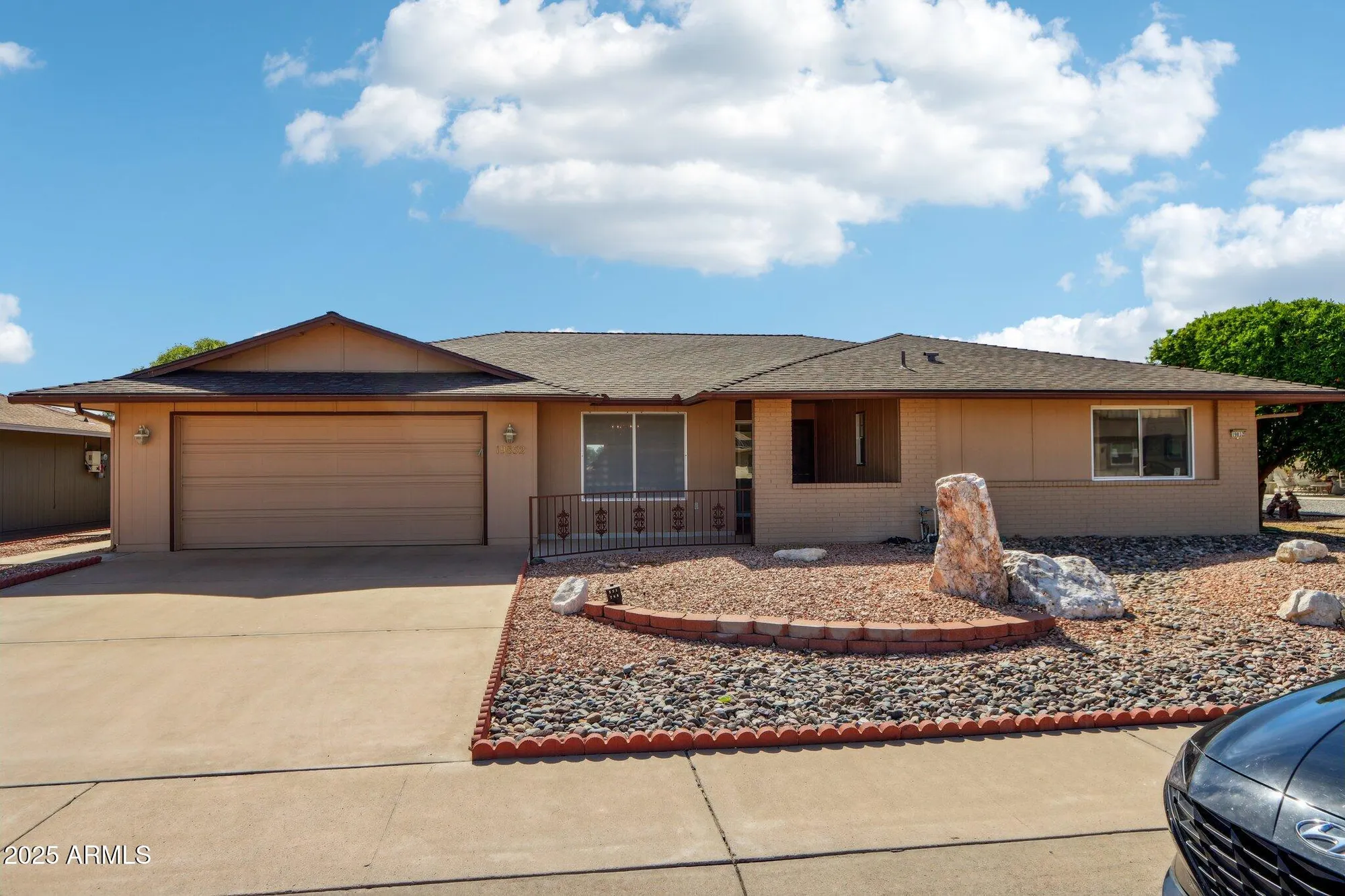 Property Slideshow image 54 of 58 | 19832 n cherry tree ln, Sun City, AZ, 85373