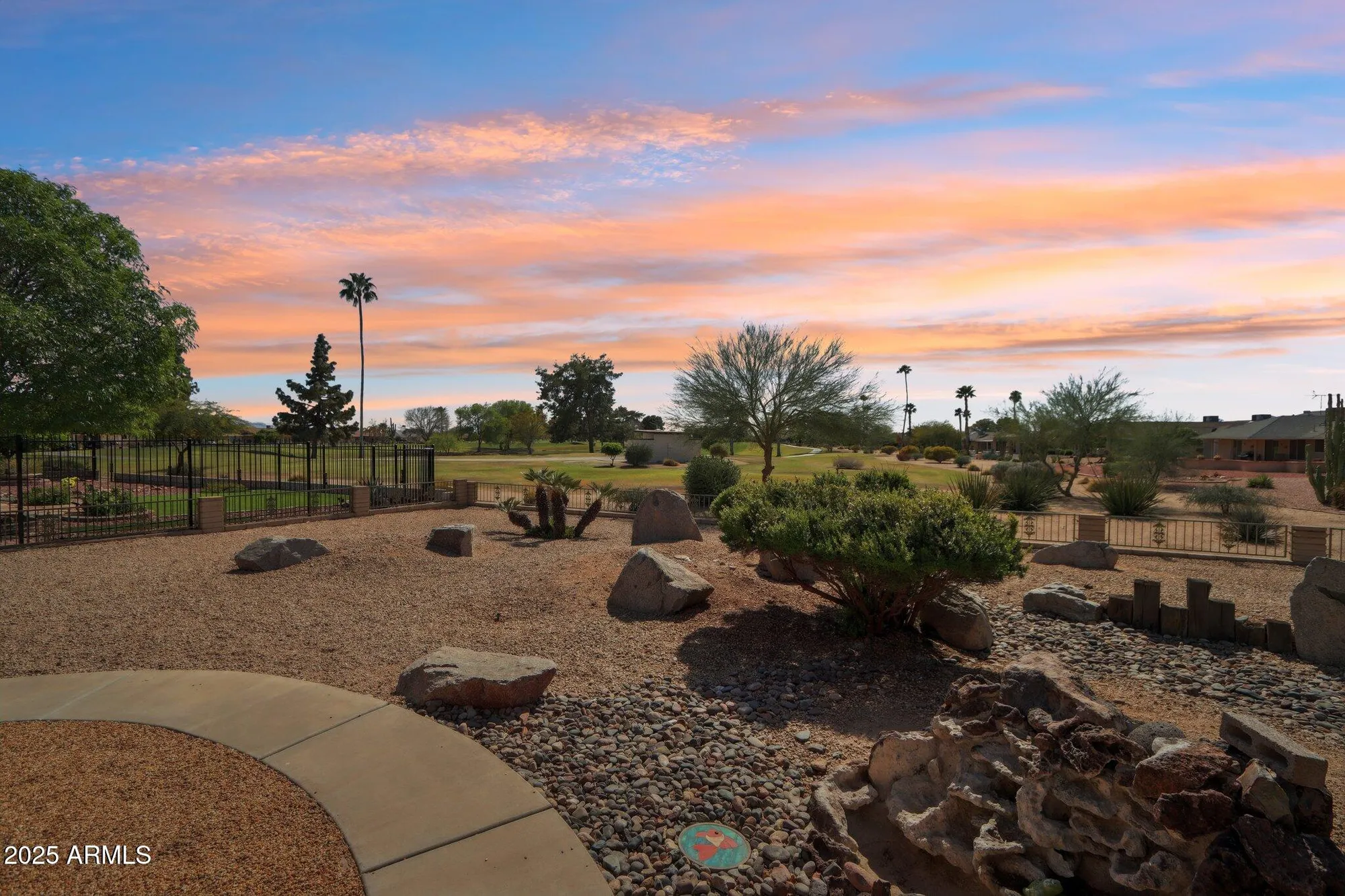 Property Slideshow image 5 of 58 | 19832 n cherry tree ln, Sun City, AZ, 85373