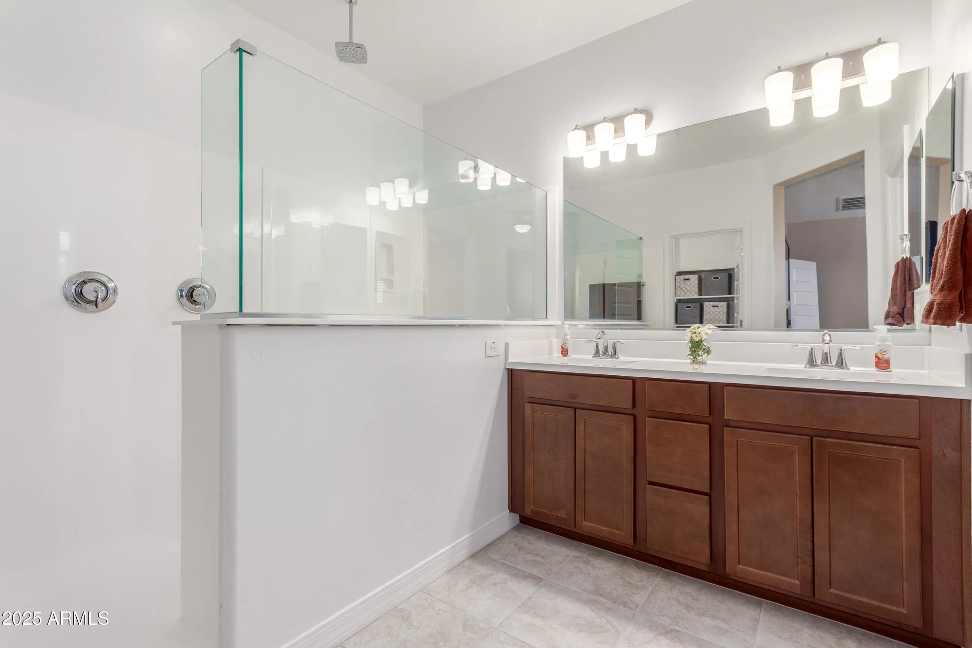 Property Slideshow image 22 of 40 | 28273 n 132nd ln, Peoria, AZ, 85383