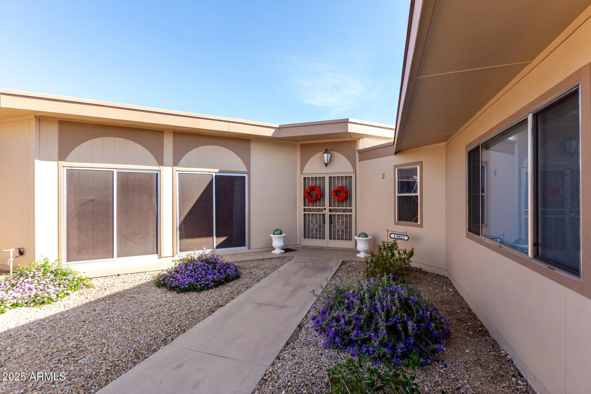 Property Slideshow image 2 of 29 | 13823 n 108th dr, Sun City, AZ, 85351